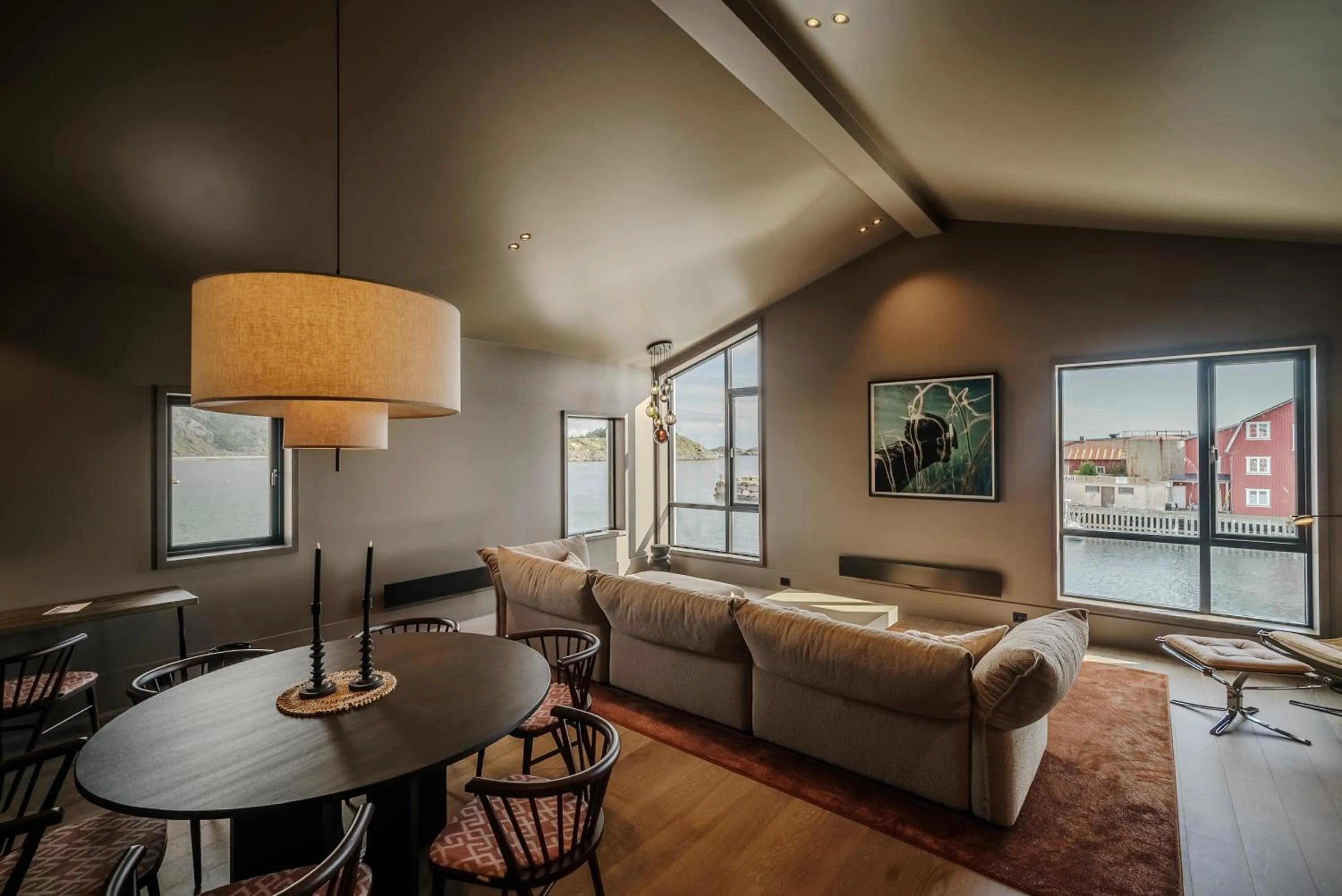 Living room in Henningsvær Bryggehotell - by Classic Norway Hotels