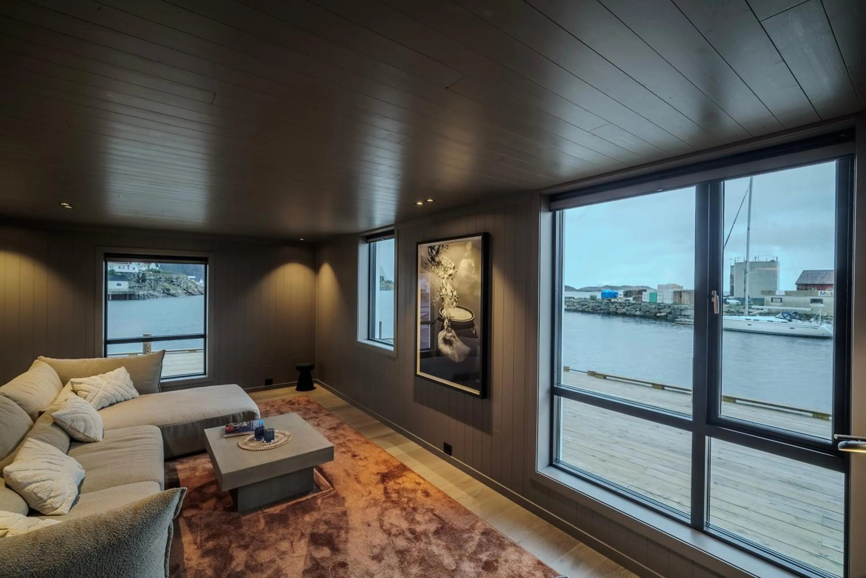 Photo of the whole room, Bed in Henningsvær Bryggehotell - by Classic Norway Hotels