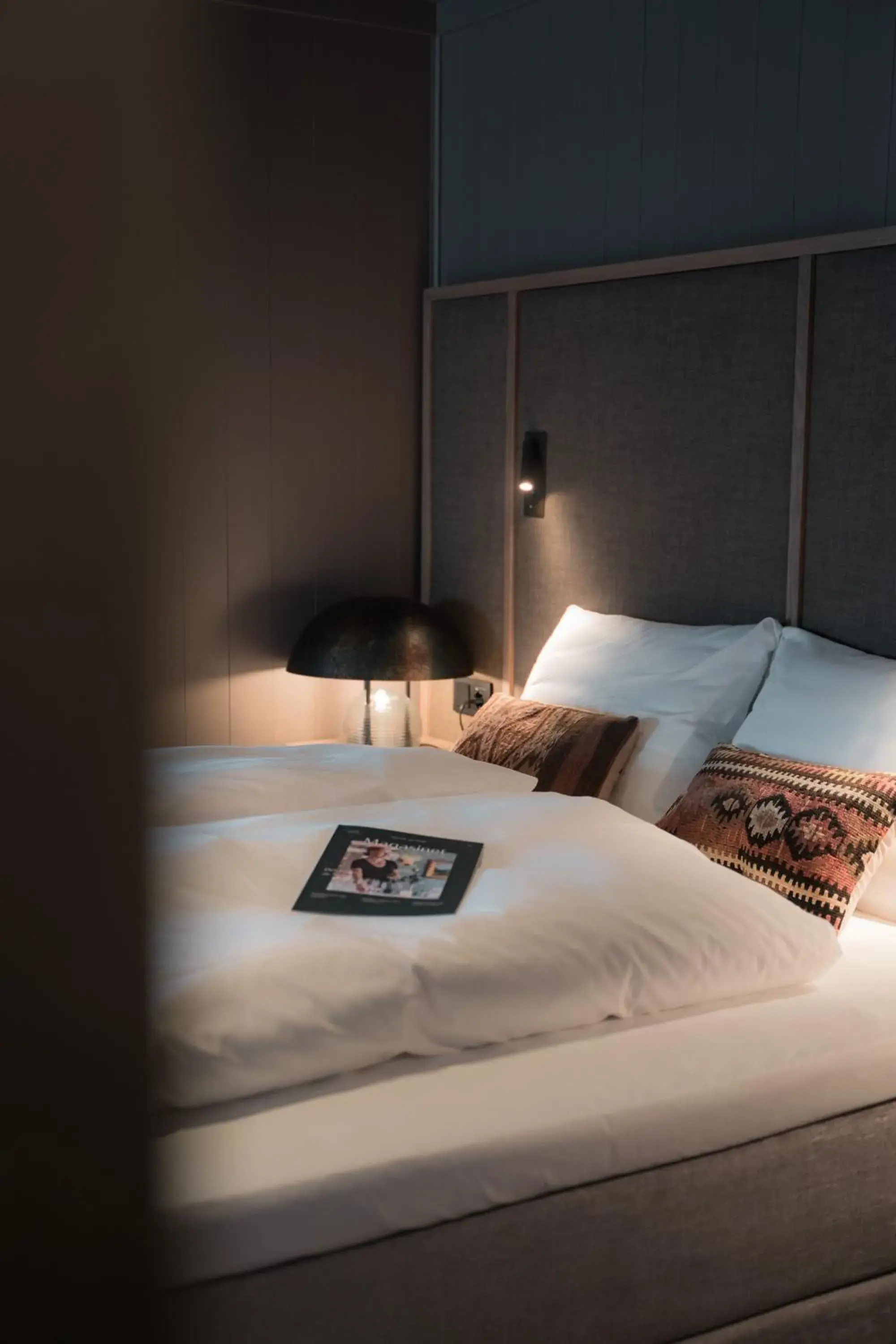 Junior Suite with Harbor View in Henningsvær Bryggehotell - by Classic Norway Hotels Junior Suite with Harbor View in Henningsvær Bryggehotell - by Classic Norway Hotels