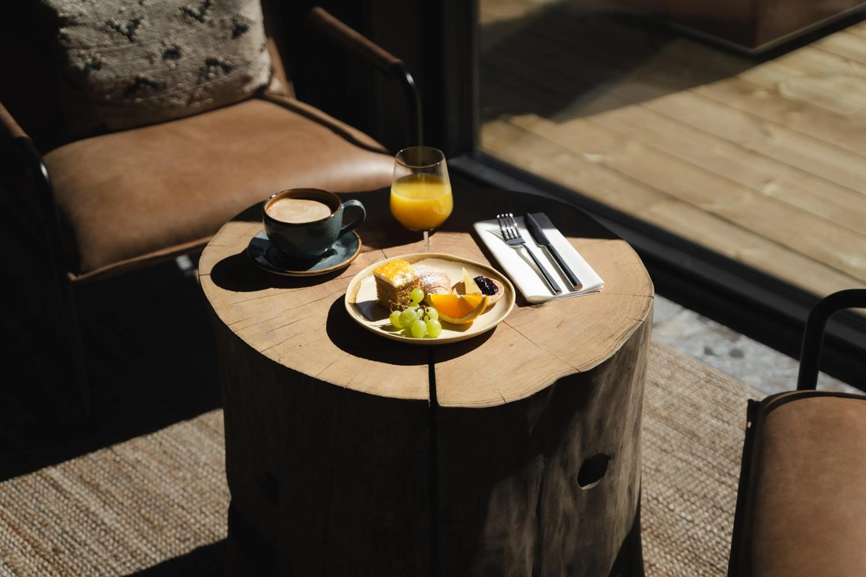 Breakfast in Henningsvær Bryggehotell - by Classic Norway Hotels