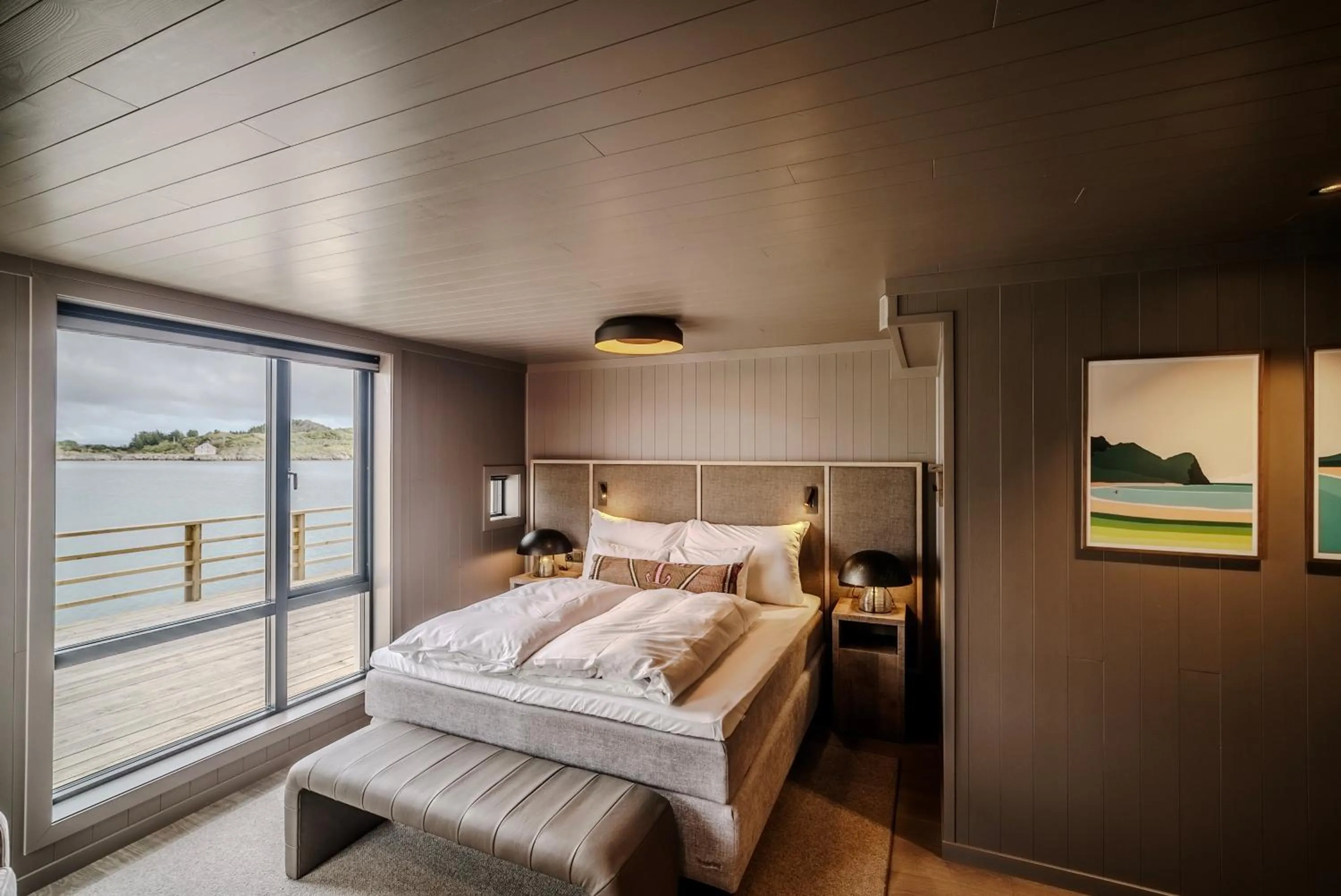 Bed in Henningsvær Bryggehotell - by Classic Norway Hotels