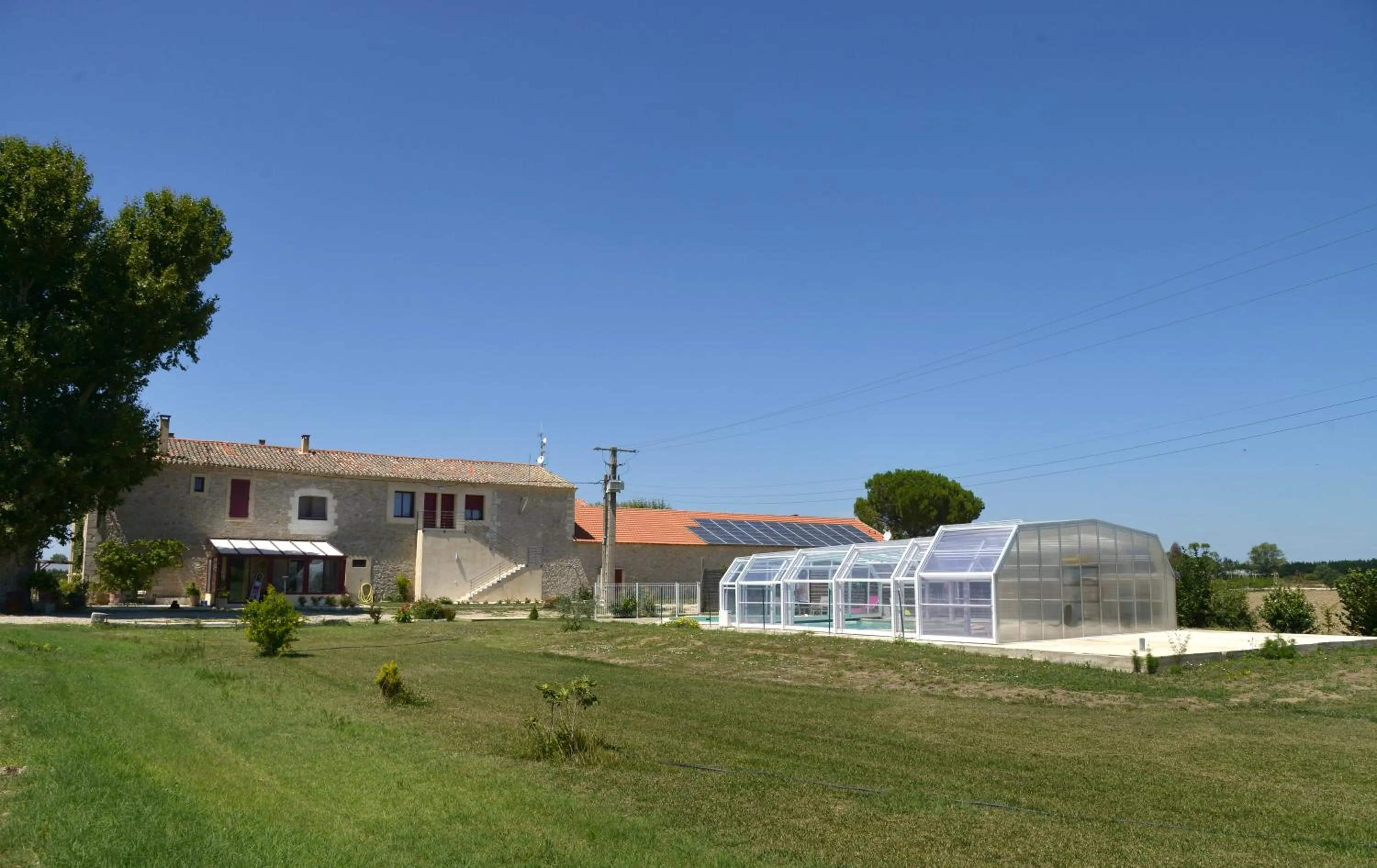 Day in Les Chambres de Montplaisir