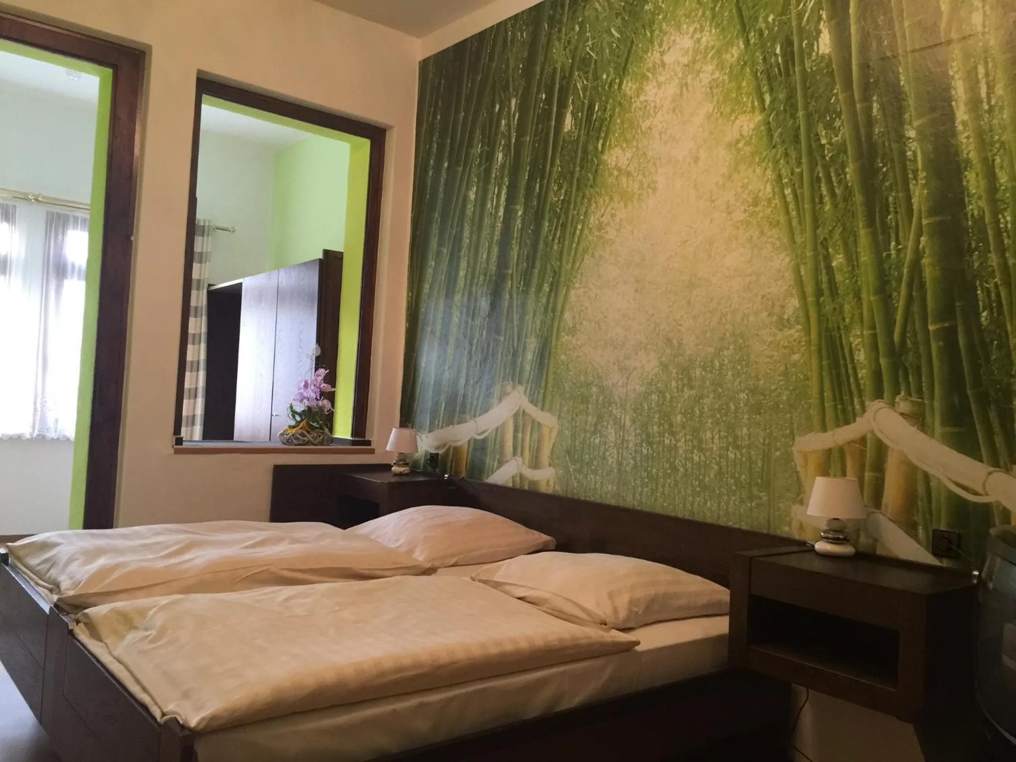 Photo of the whole room in Hotel Weinhaus Eberitzsch GmbH