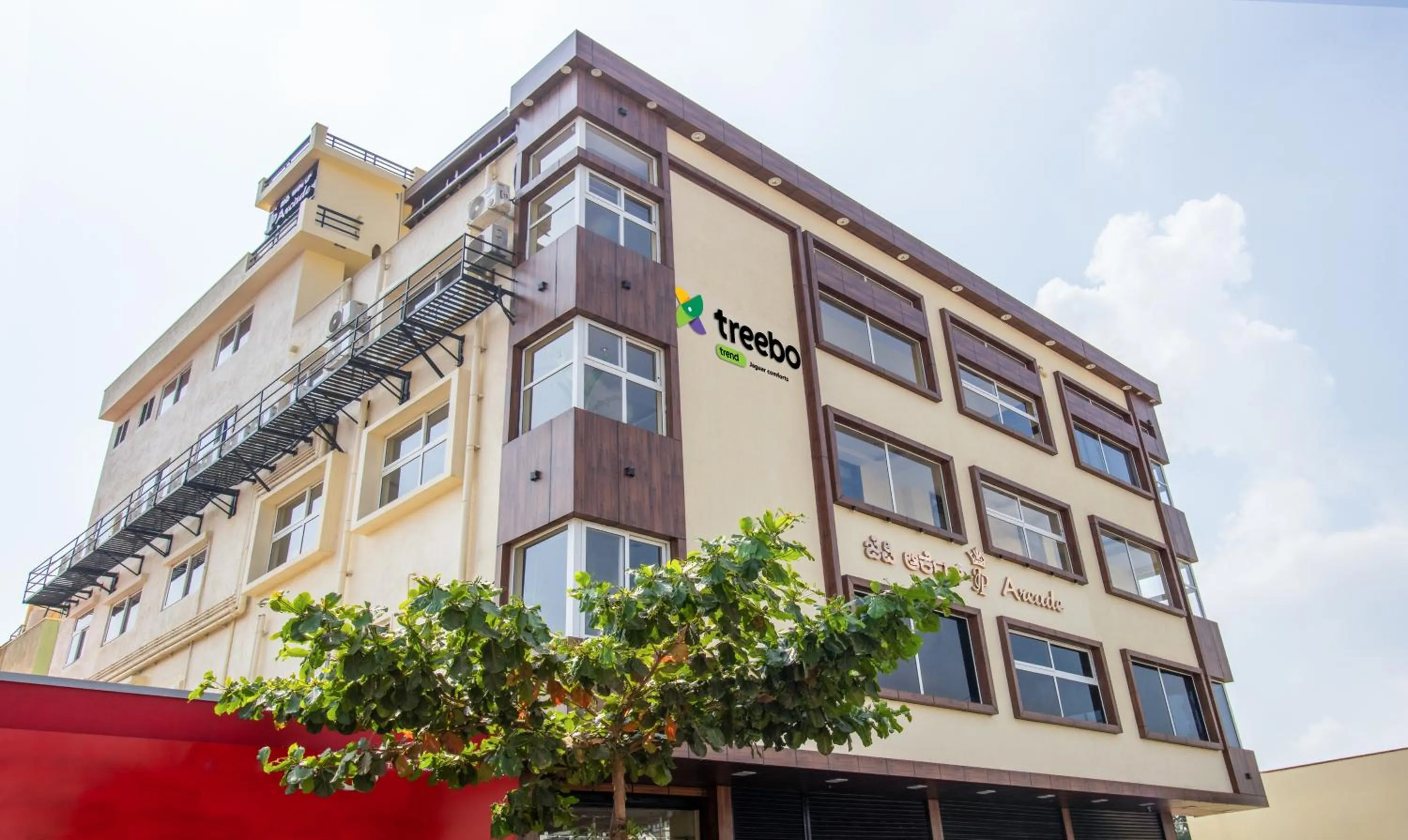 Facade/entrance in Treebo Jaguar Comforts, 3 Kms From Mahatma Gandhi Park