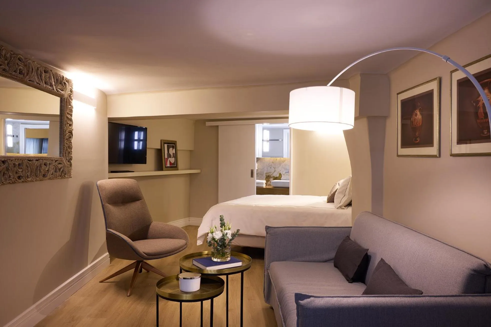 Bed in Vrachos Athens Suites