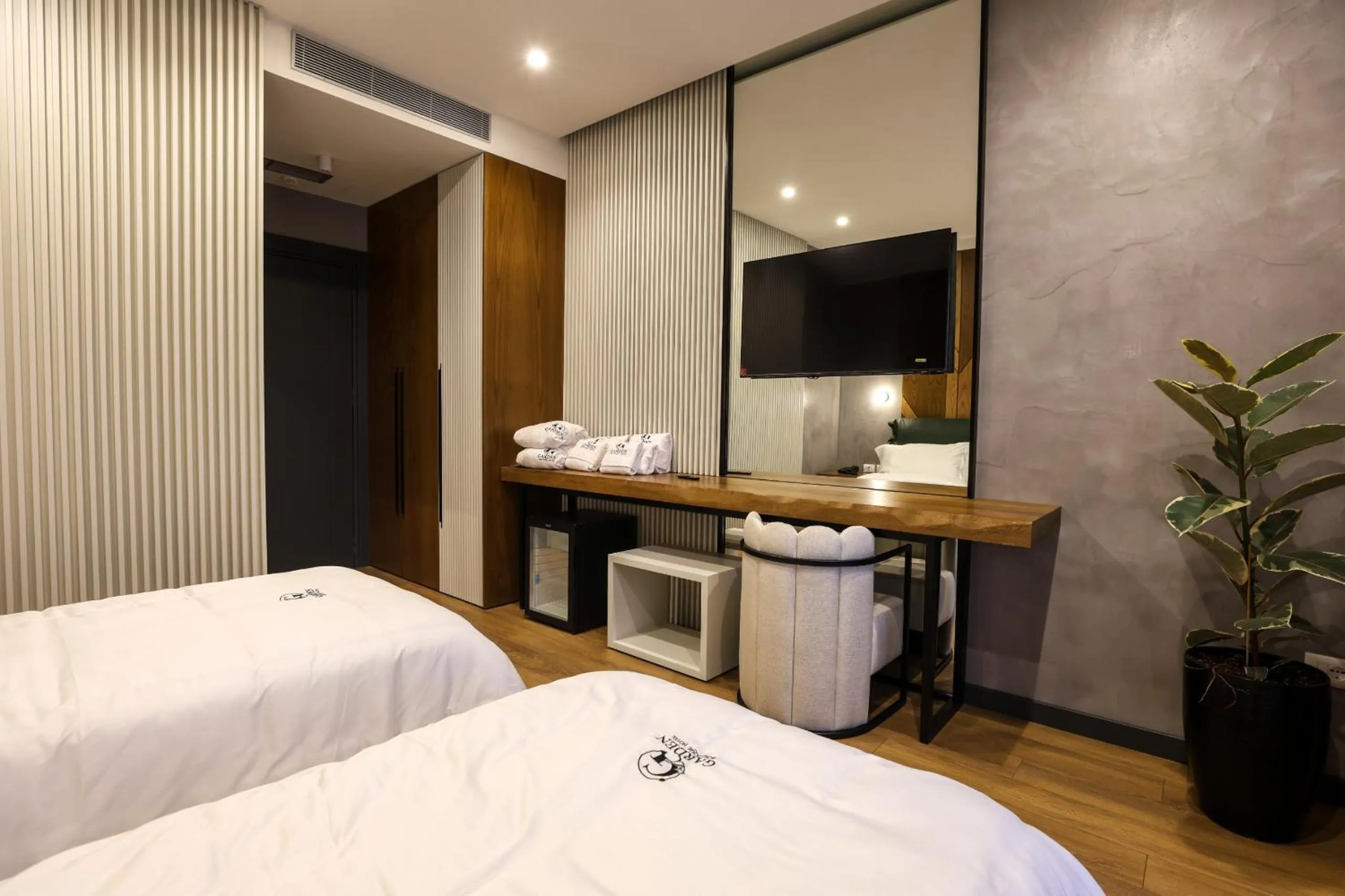 Bed in Garden Boutique Hotel