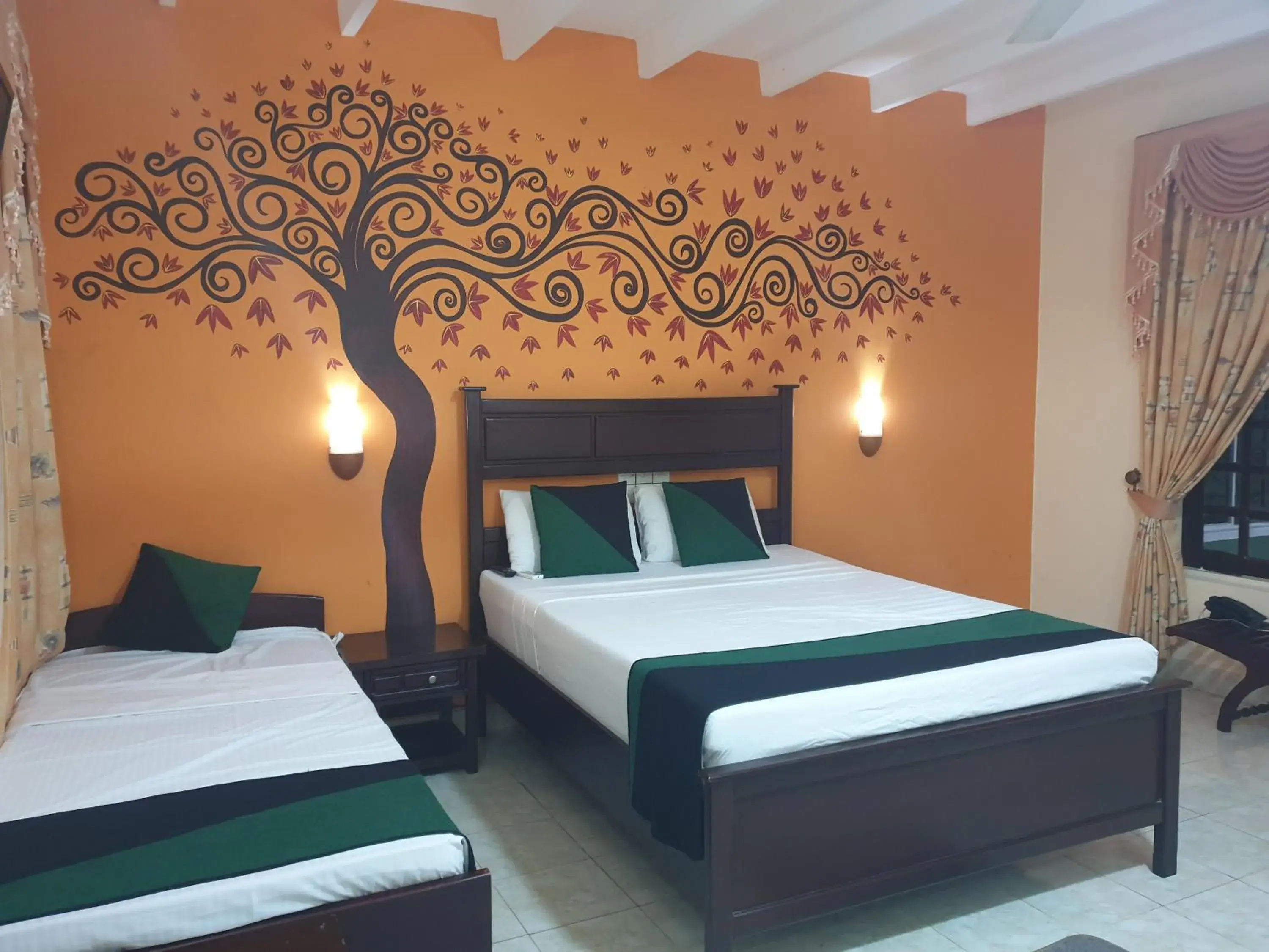 Deluxe Room with Early Check-in & Late Check-out (on Availability) + 15% Discount on Food Only - single occupancy in Hotel Eden Garden Deluxe Room with Early Check-in & Late Check-out (on Availability) + 15% Discount on Food Only - single occupancy in Hotel Eden Garden
