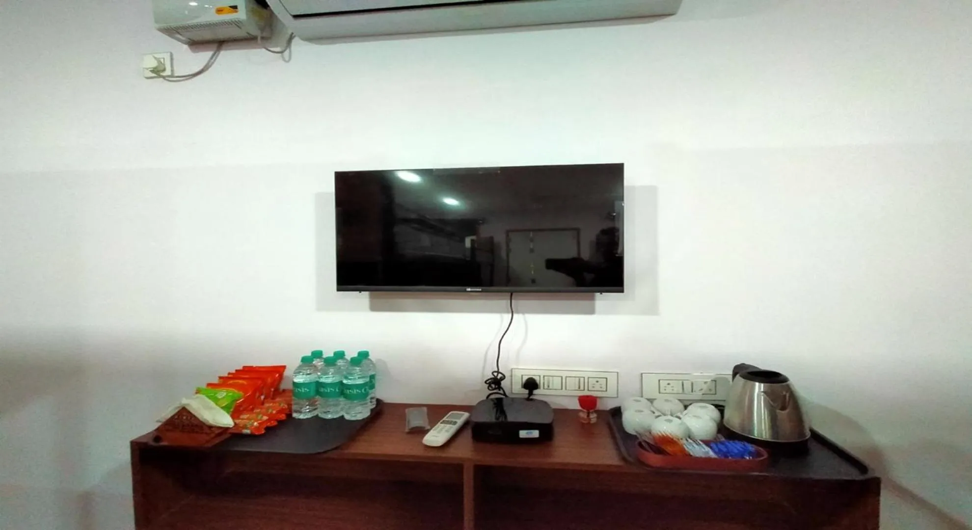 TV and multimedia in West Coast Gokarna