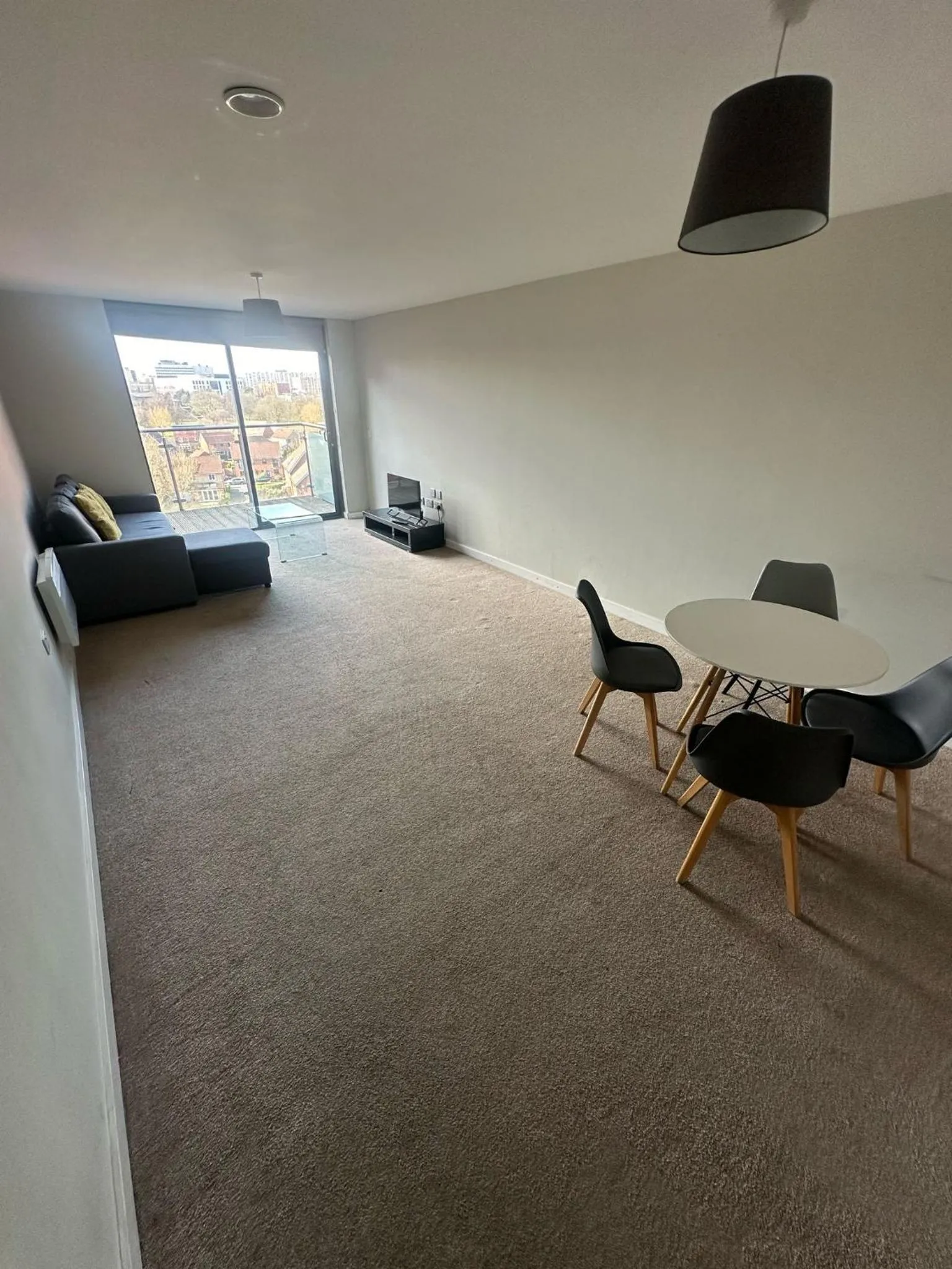 Living room in Adelphi Wharf Apartments by Beehosting