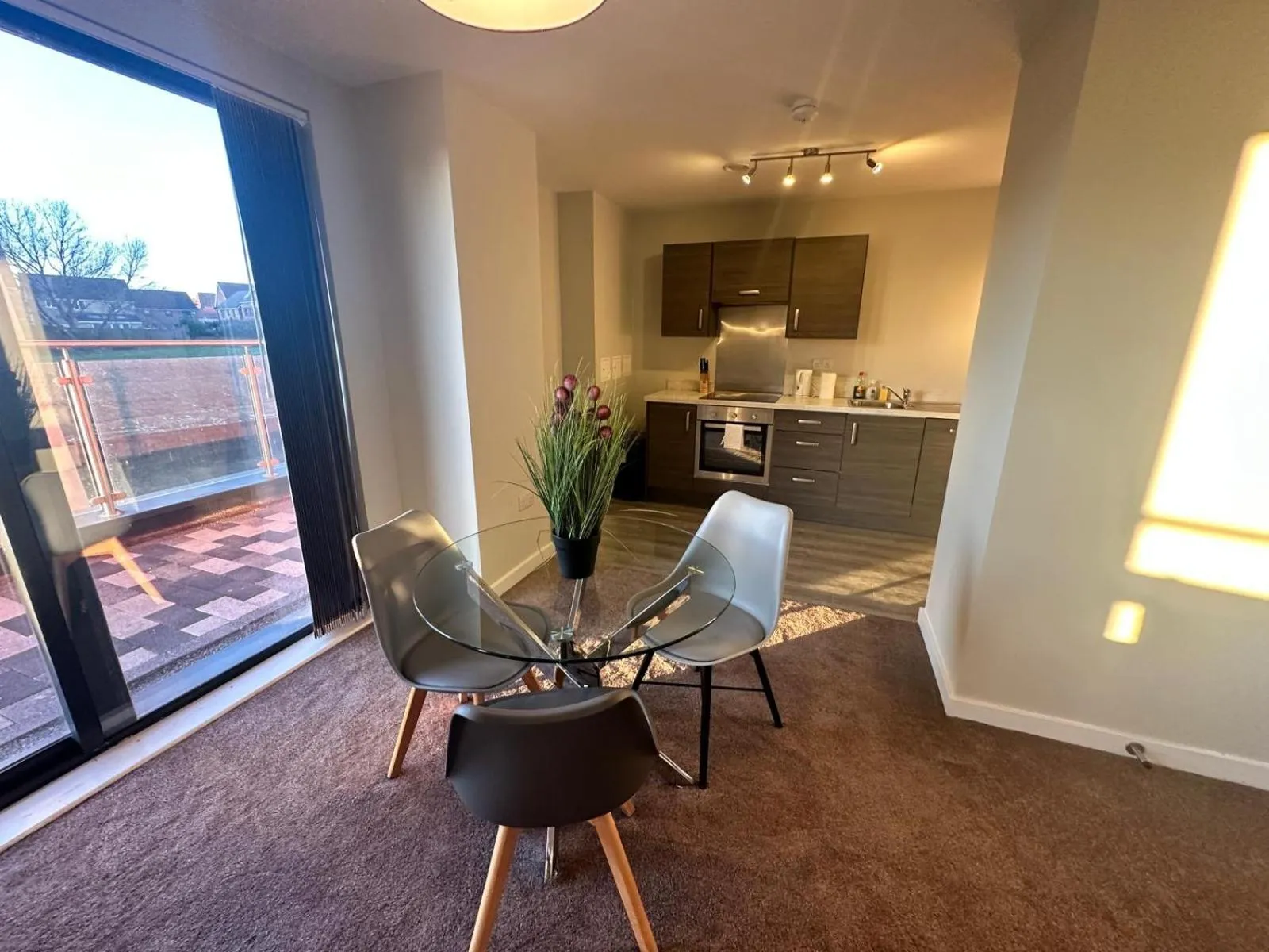 Kitchen or kitchenette in Adelphi Wharf Apartments by Beehosting