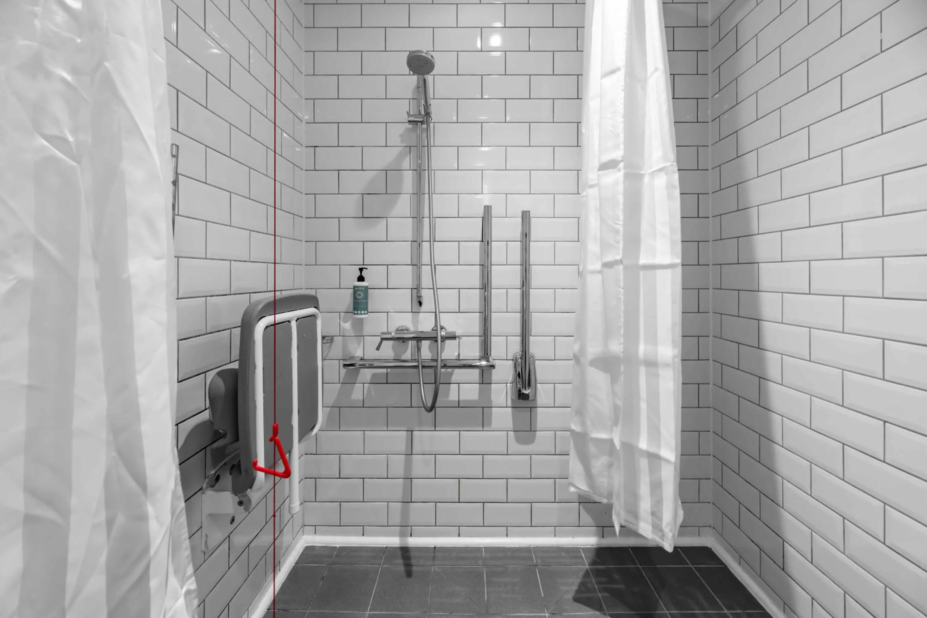 Bathroom in easyHotel Newcastle