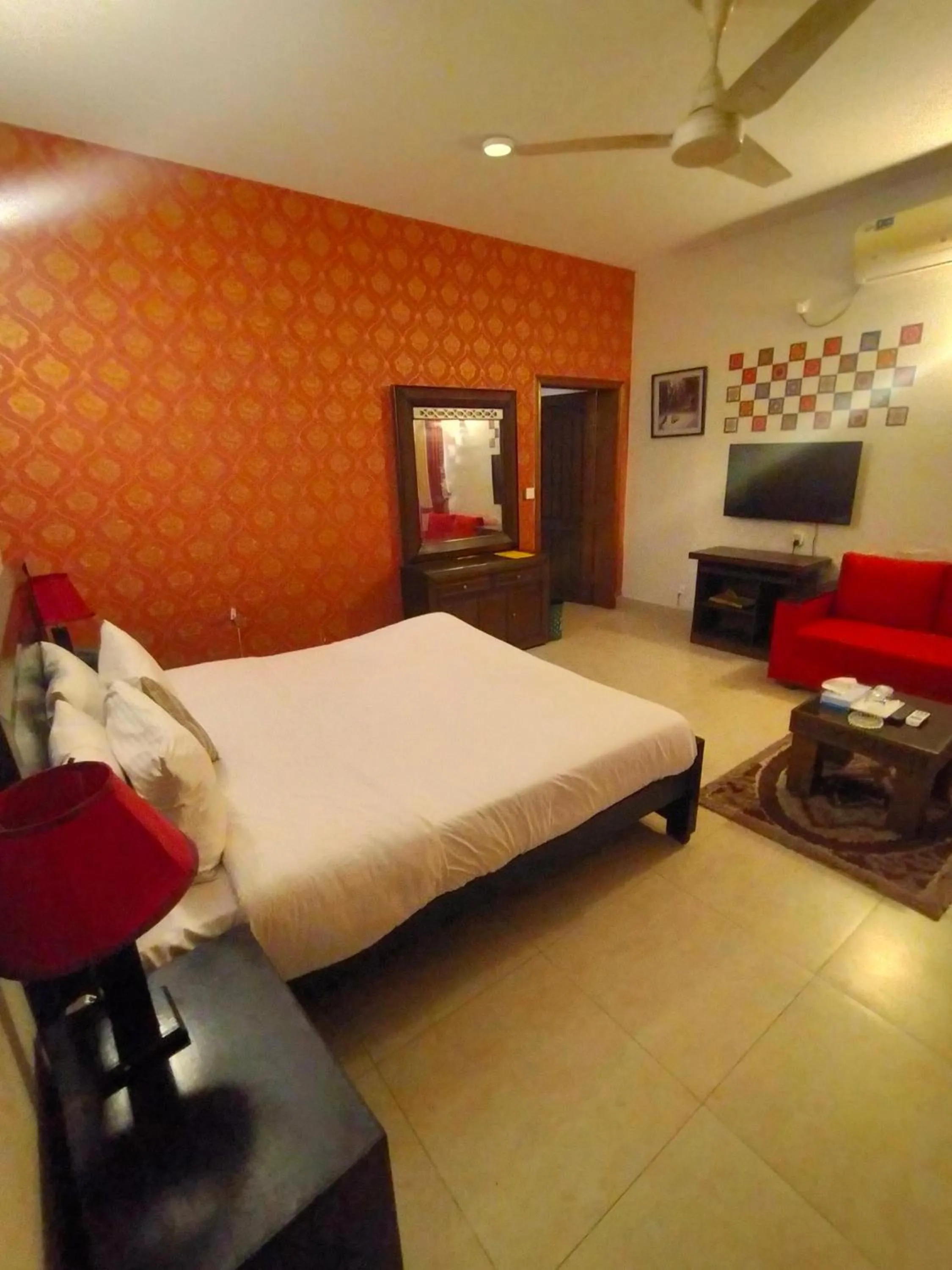 Living hub Guest House