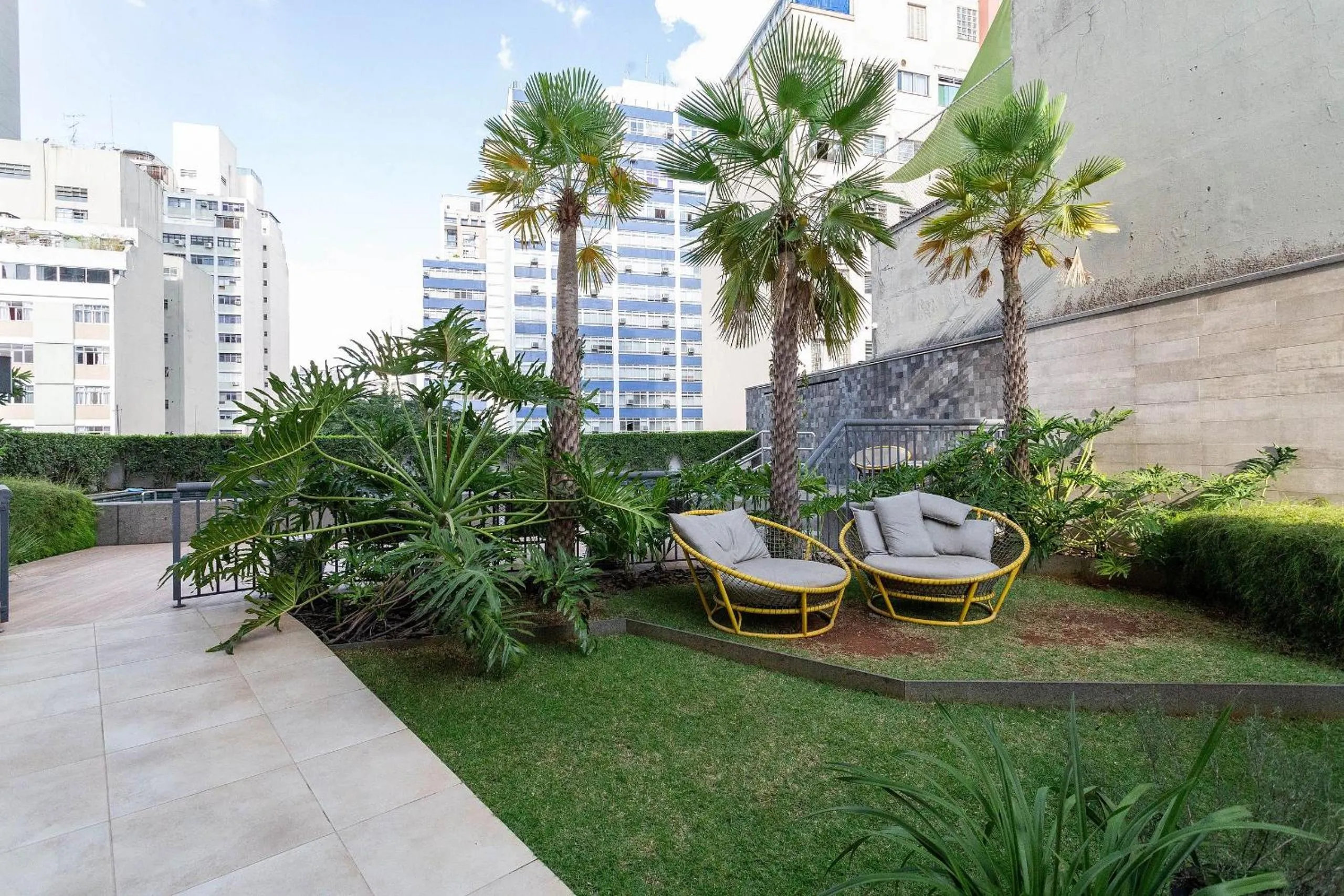 Day in Condomínio Setin Downtown Genebra - Studios por temporada