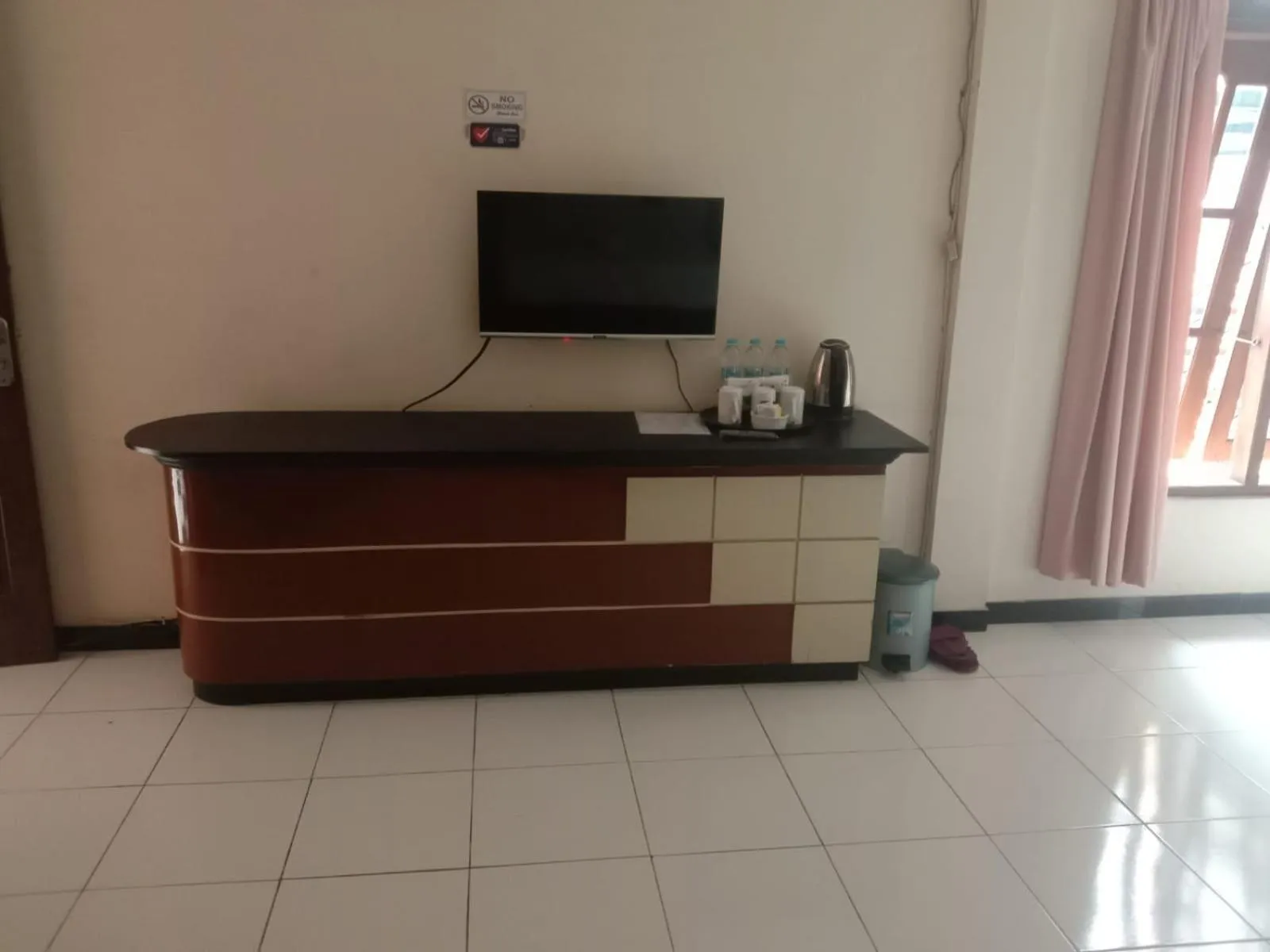 TV and multimedia in Dya Hotel Boyolali