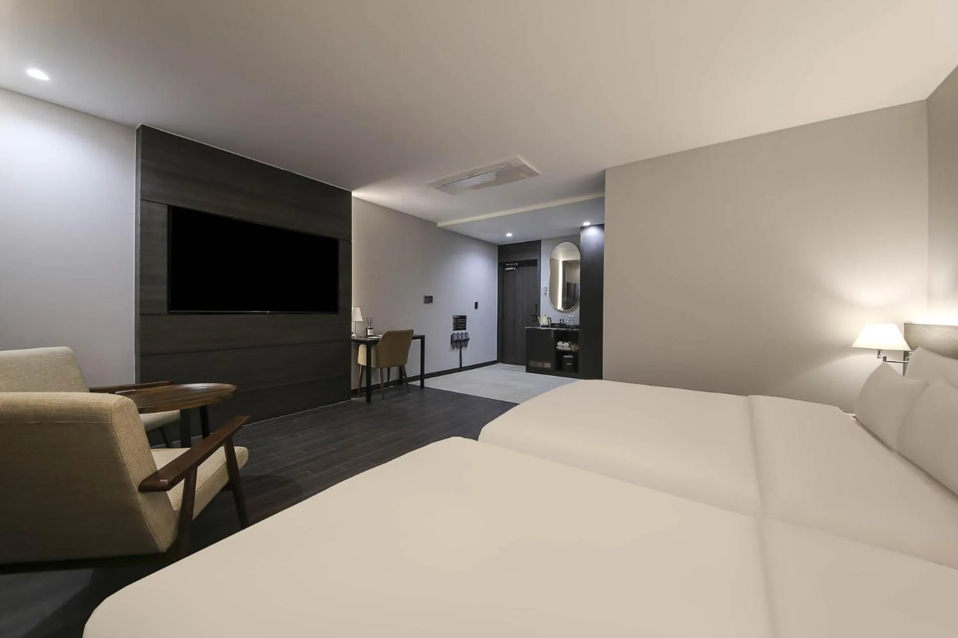 Bed in H Avenue Hotel Sangmu Branch