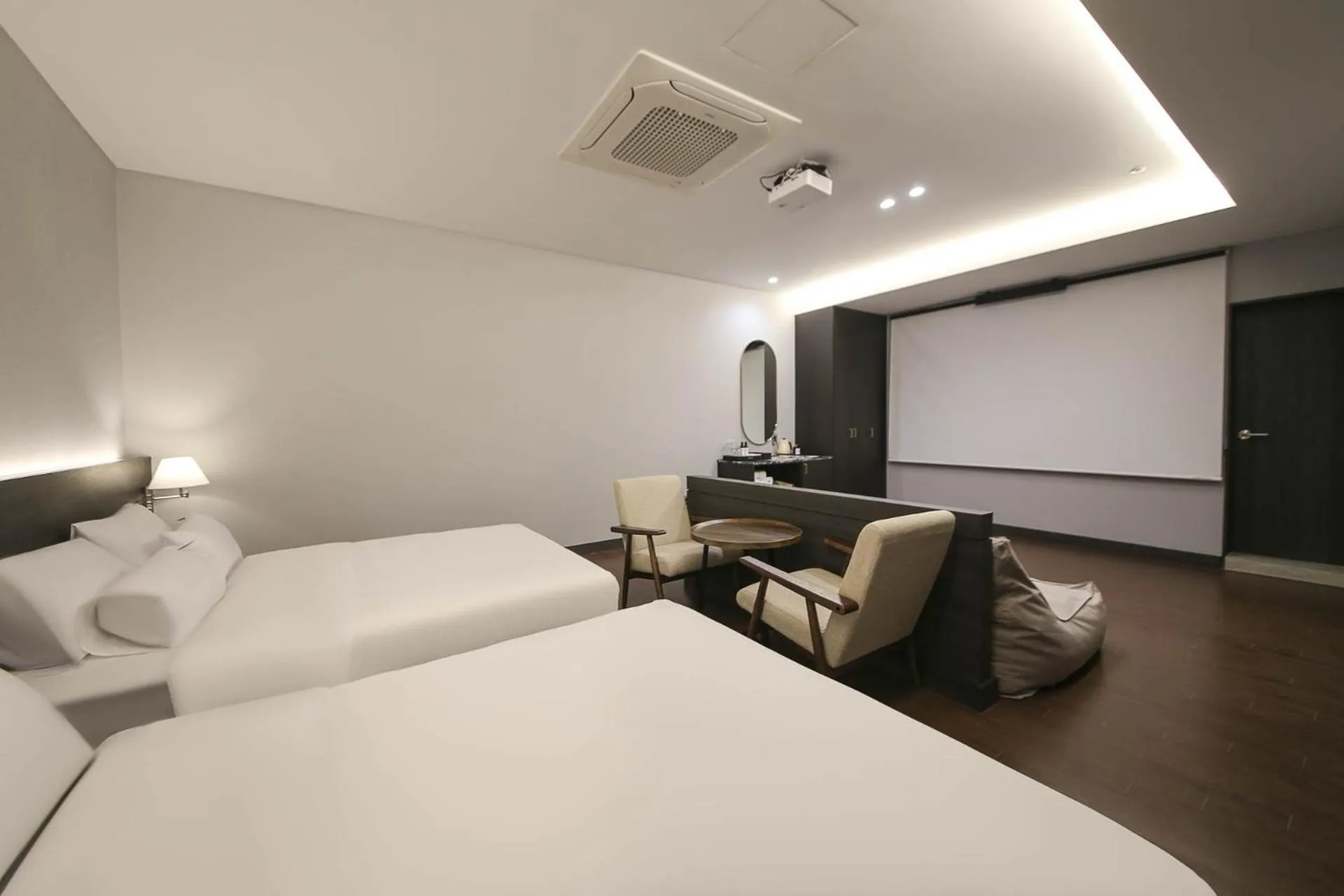 Bed in H Avenue Hotel Sangmu Branch