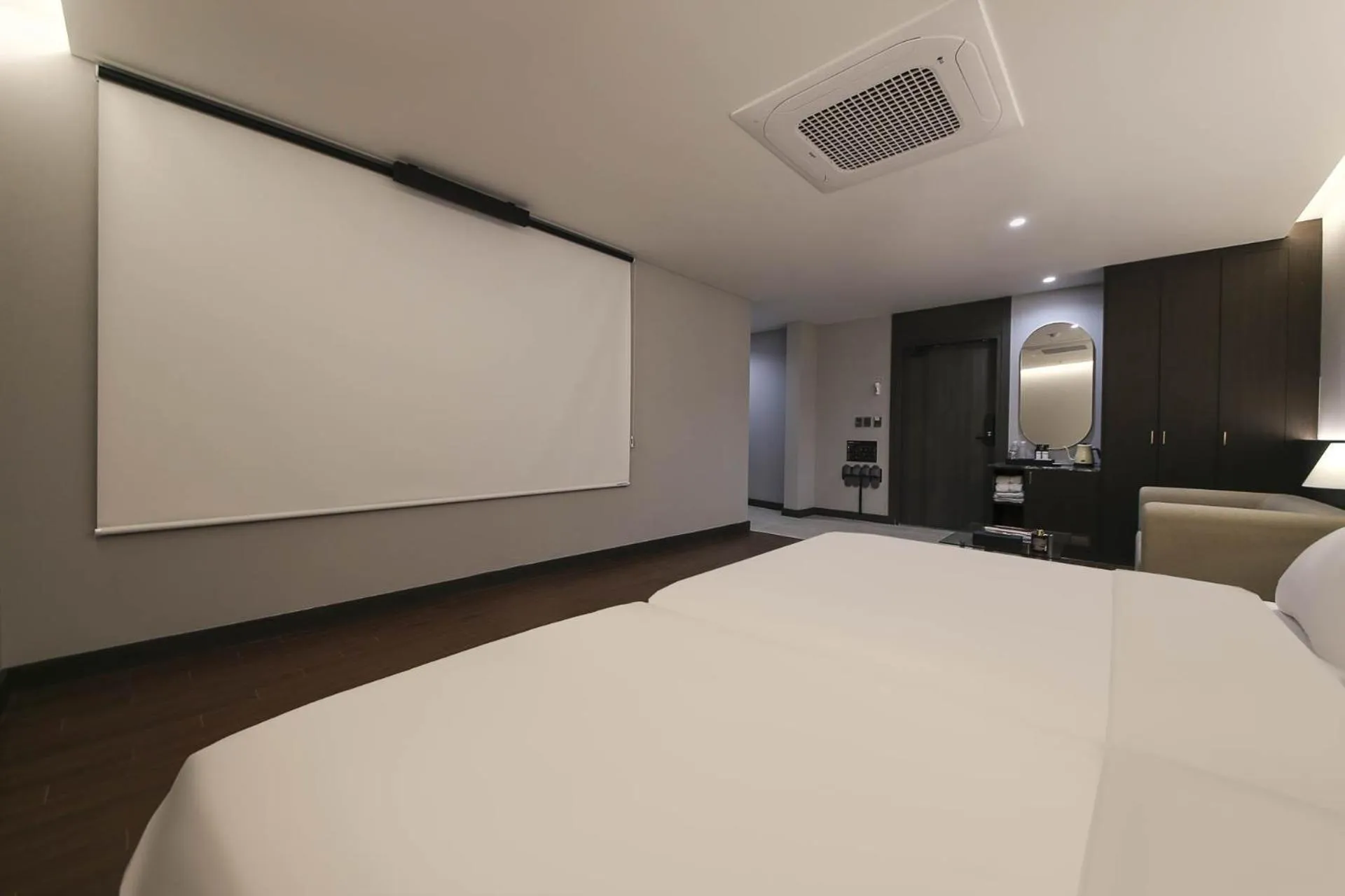 Bed in H Avenue Hotel Sangmu Branch