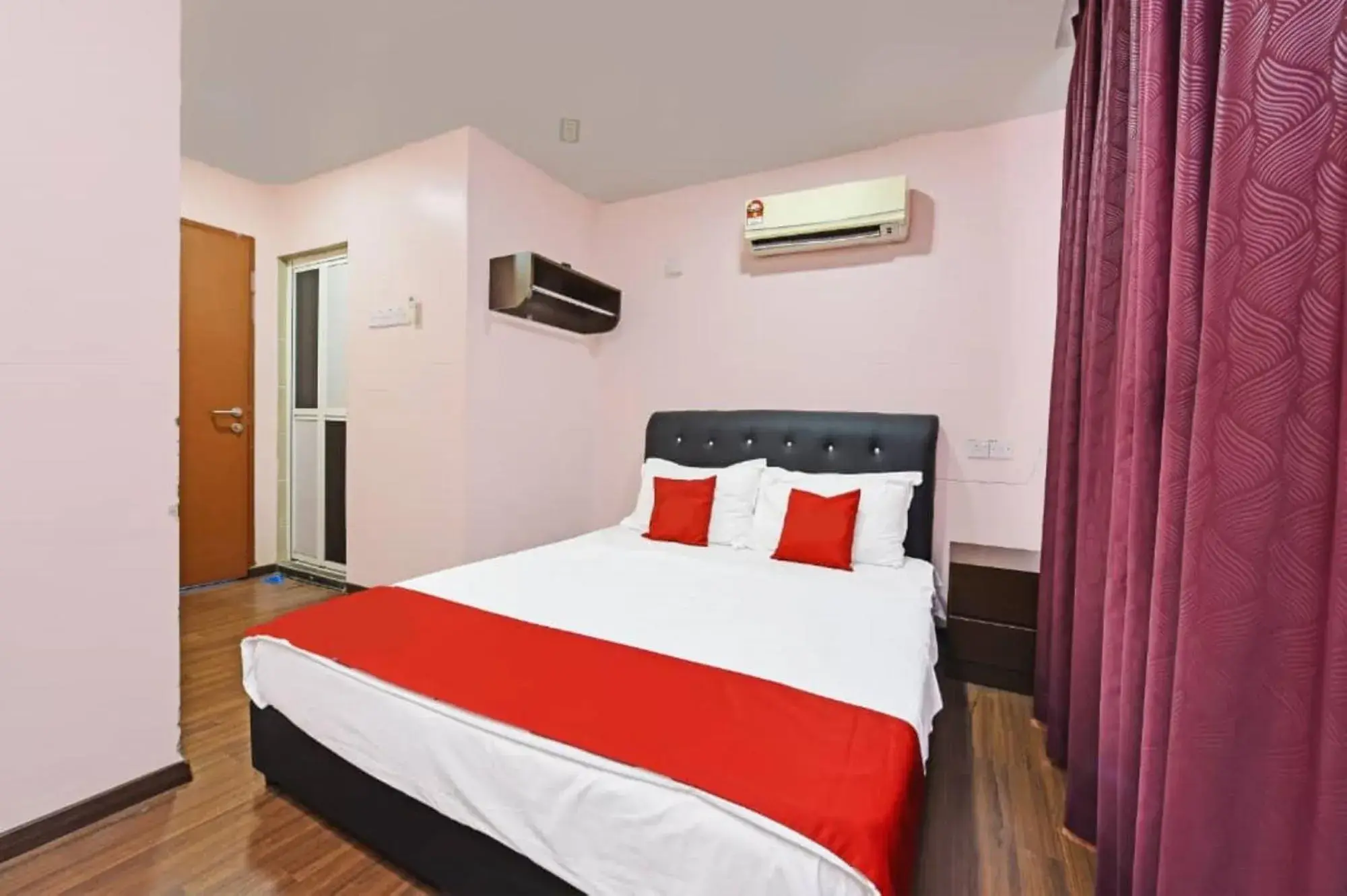 Standard Double Room in Seri Mawardah Hotel Standard Double Room in Seri Mawardah Hotel