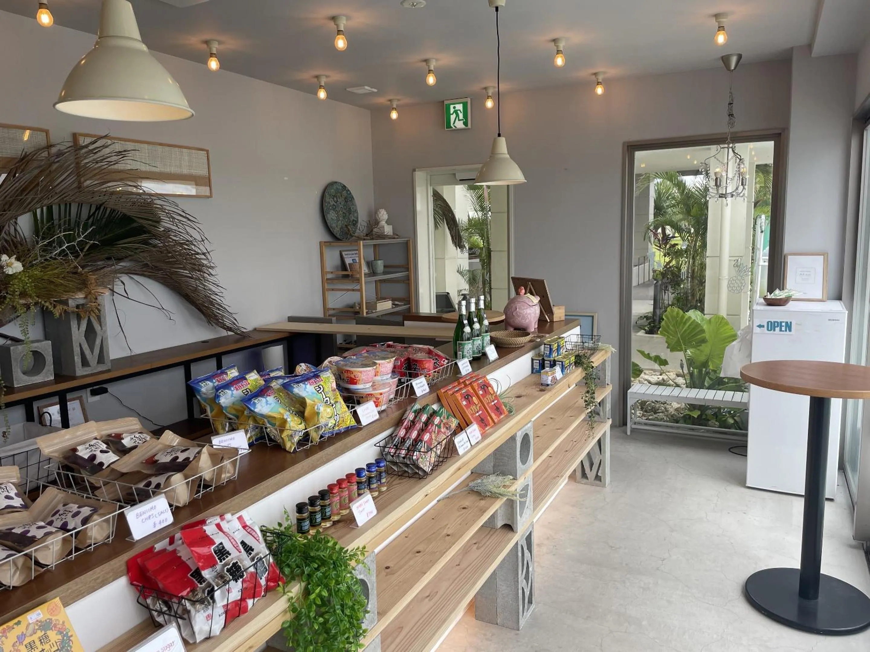 Shopping Area in Pool Villa Kouri Island by Coldio Smart Resort