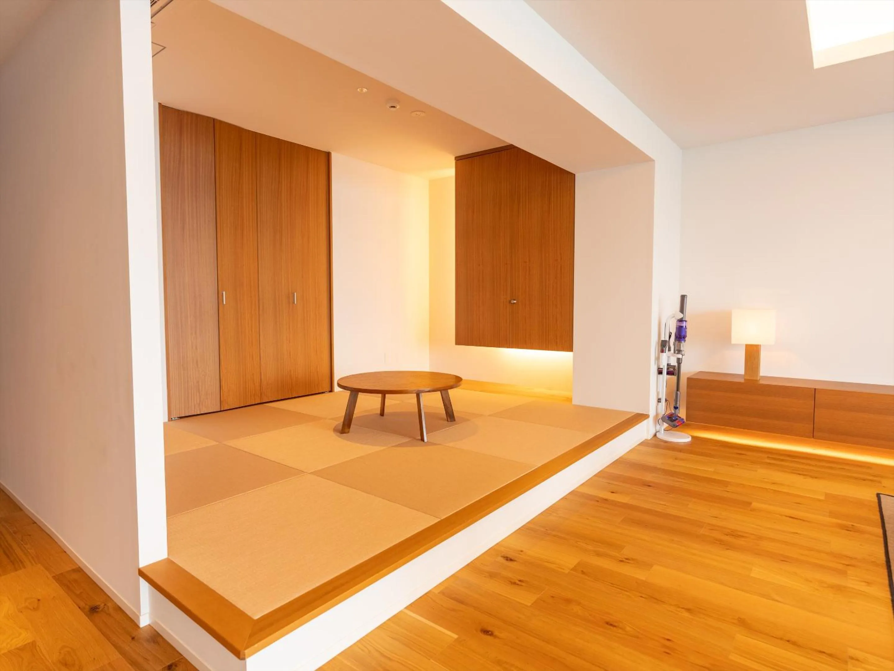 Dining area in Pool Villa Kouri Island by Coldio Smart Resort