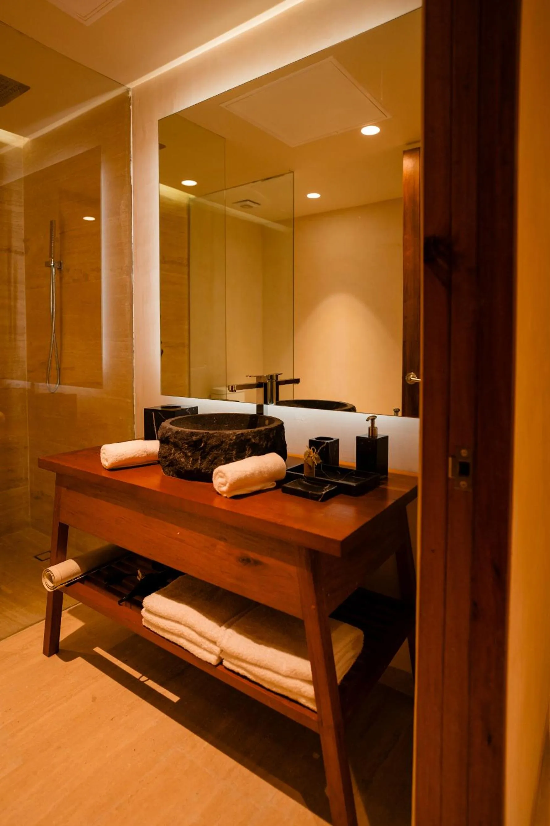 Bathroom, Bed in Bloom Tulum, Apartments by Marriott Bonvoy