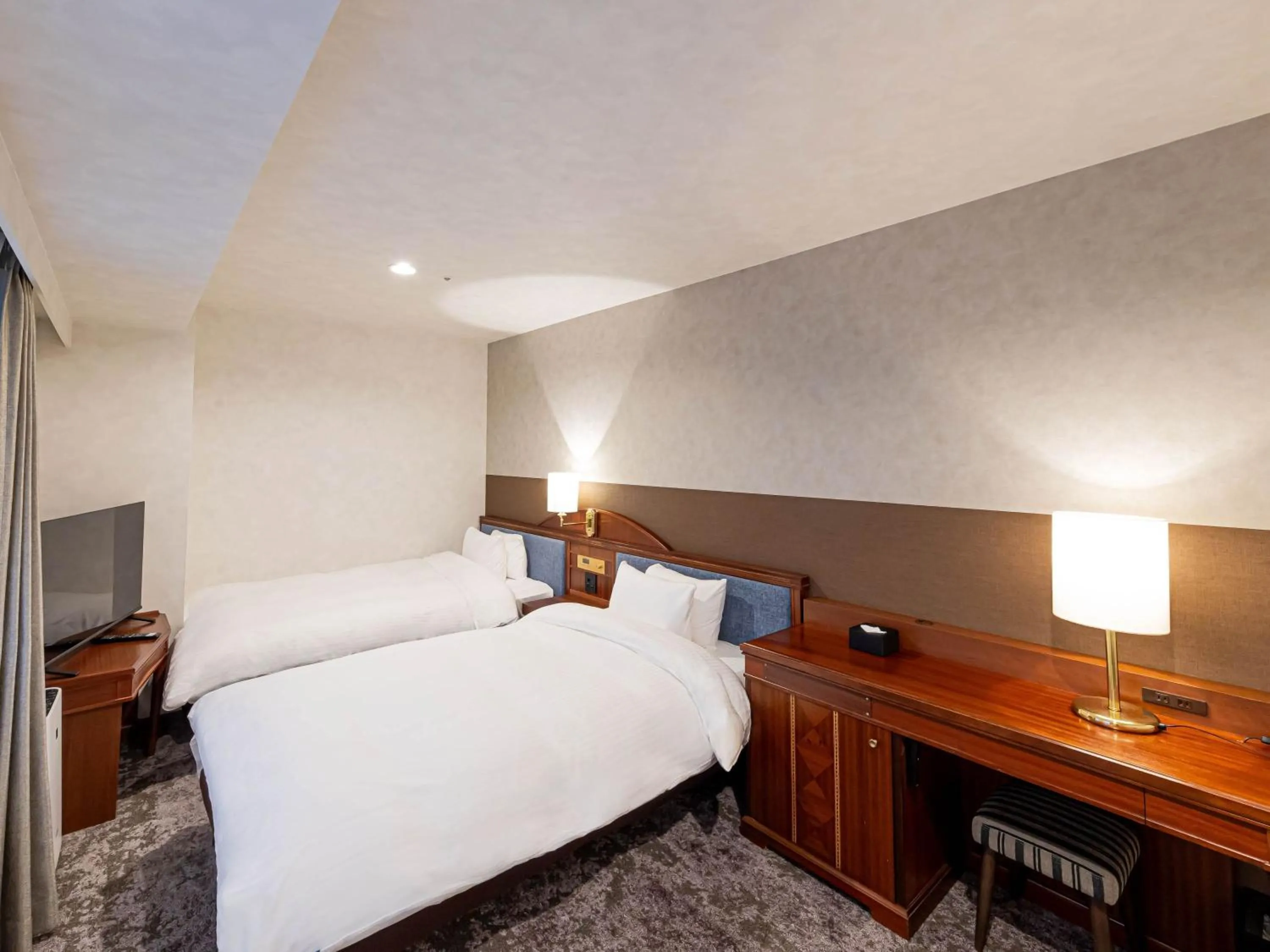 Bedroom, Bed in Prince Smart Inn Nagoya Sakae