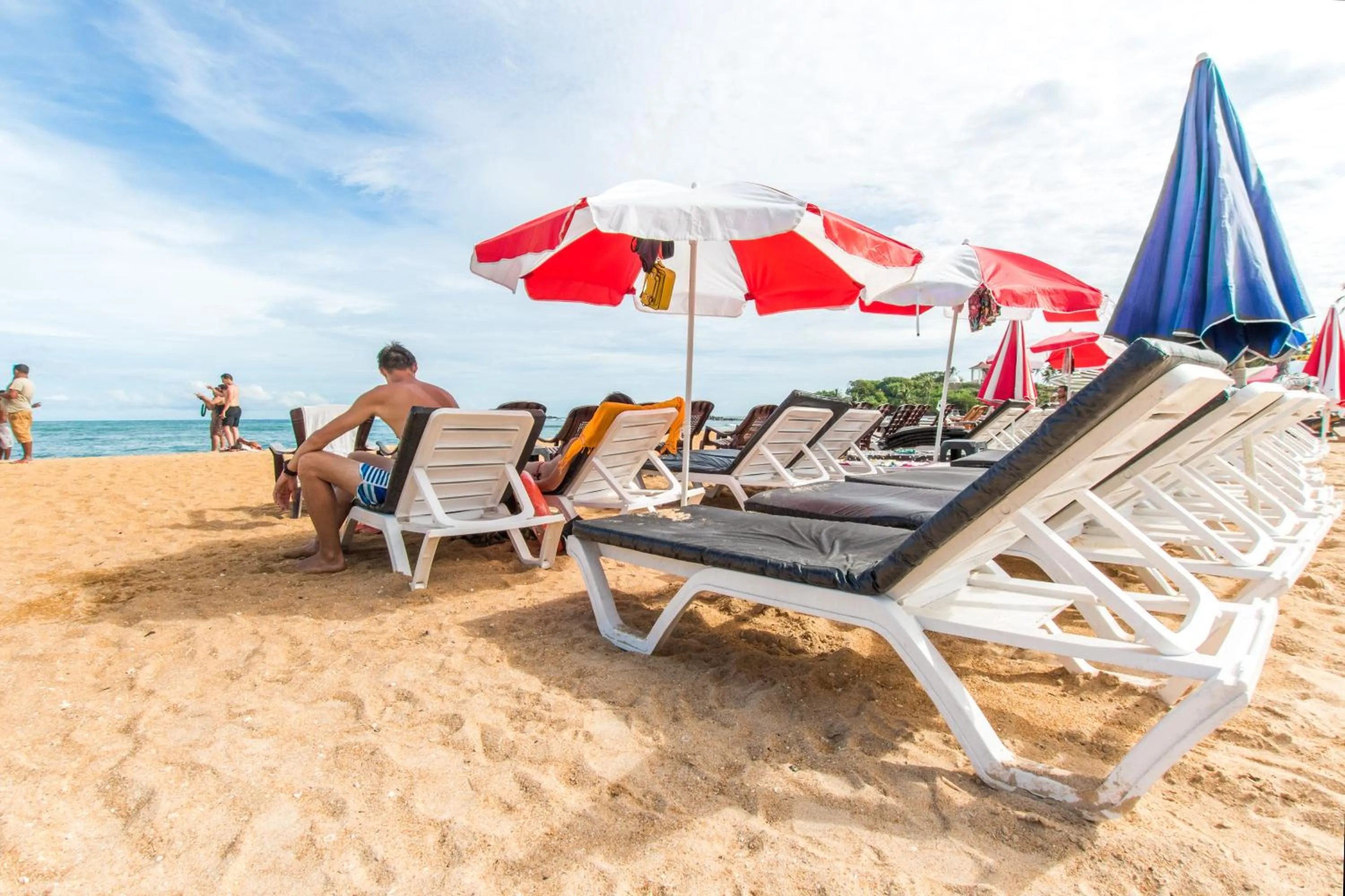 Beach in The Waves Unawatuna