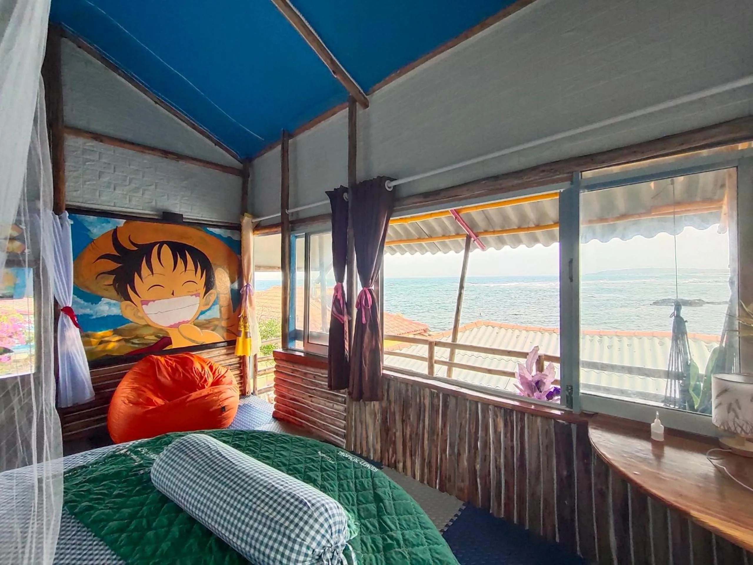 Natural landscape, Bed in Long Vĩ hotel - đảo Phú Quý