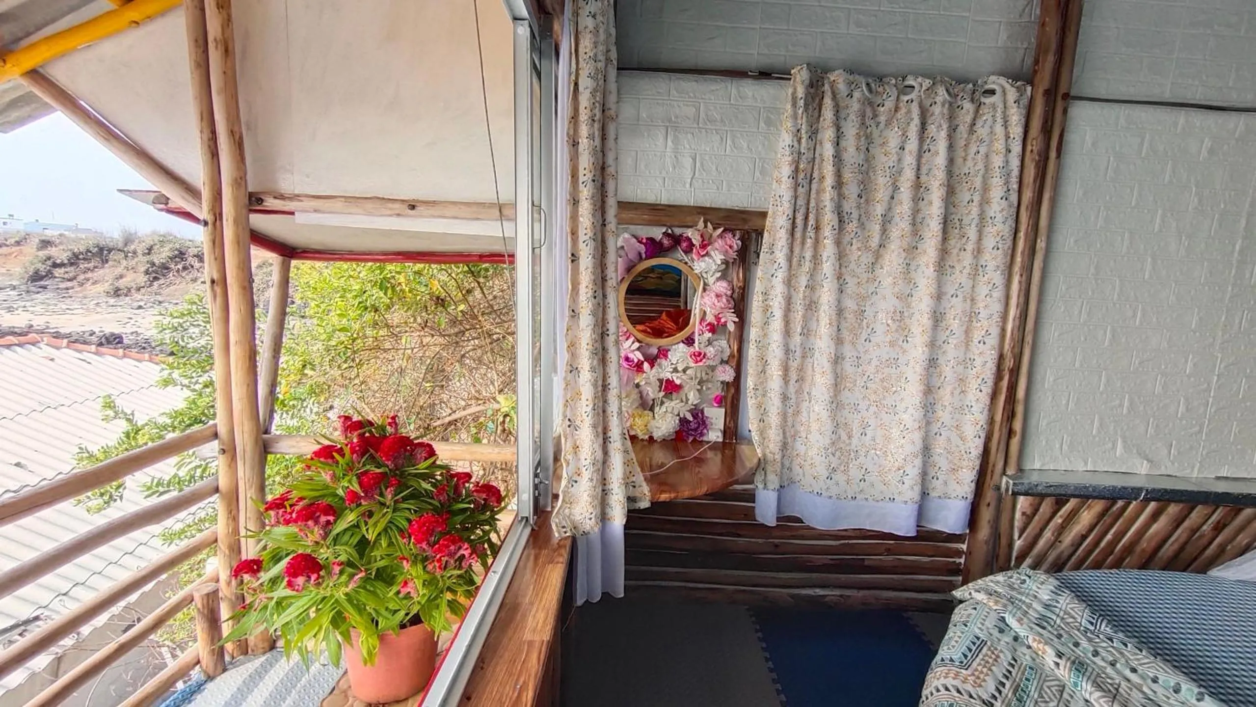 View (from property/room) in Long Vĩ hotel - đảo Phú Quý