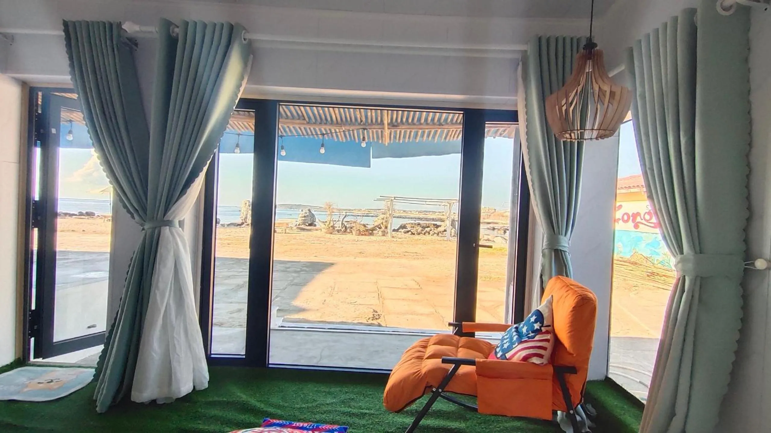 Natural landscape in Long Vĩ hotel - đảo Phú Quý