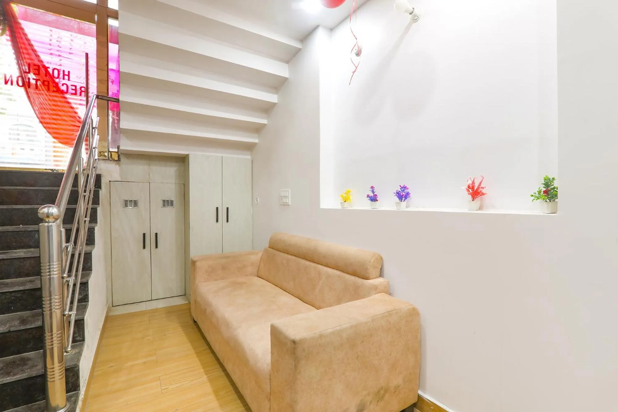 Living room in FabExpress Grand Inn I