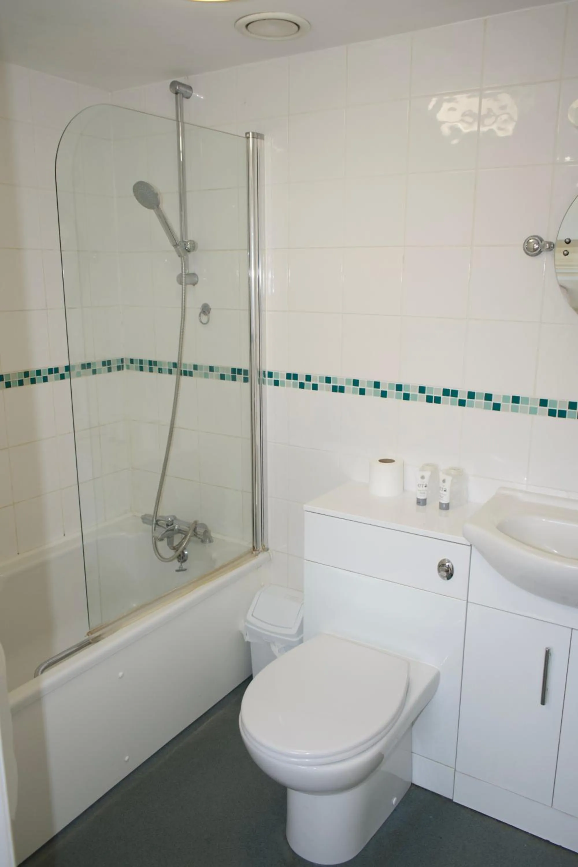 Bathroom in North Shore Hotel