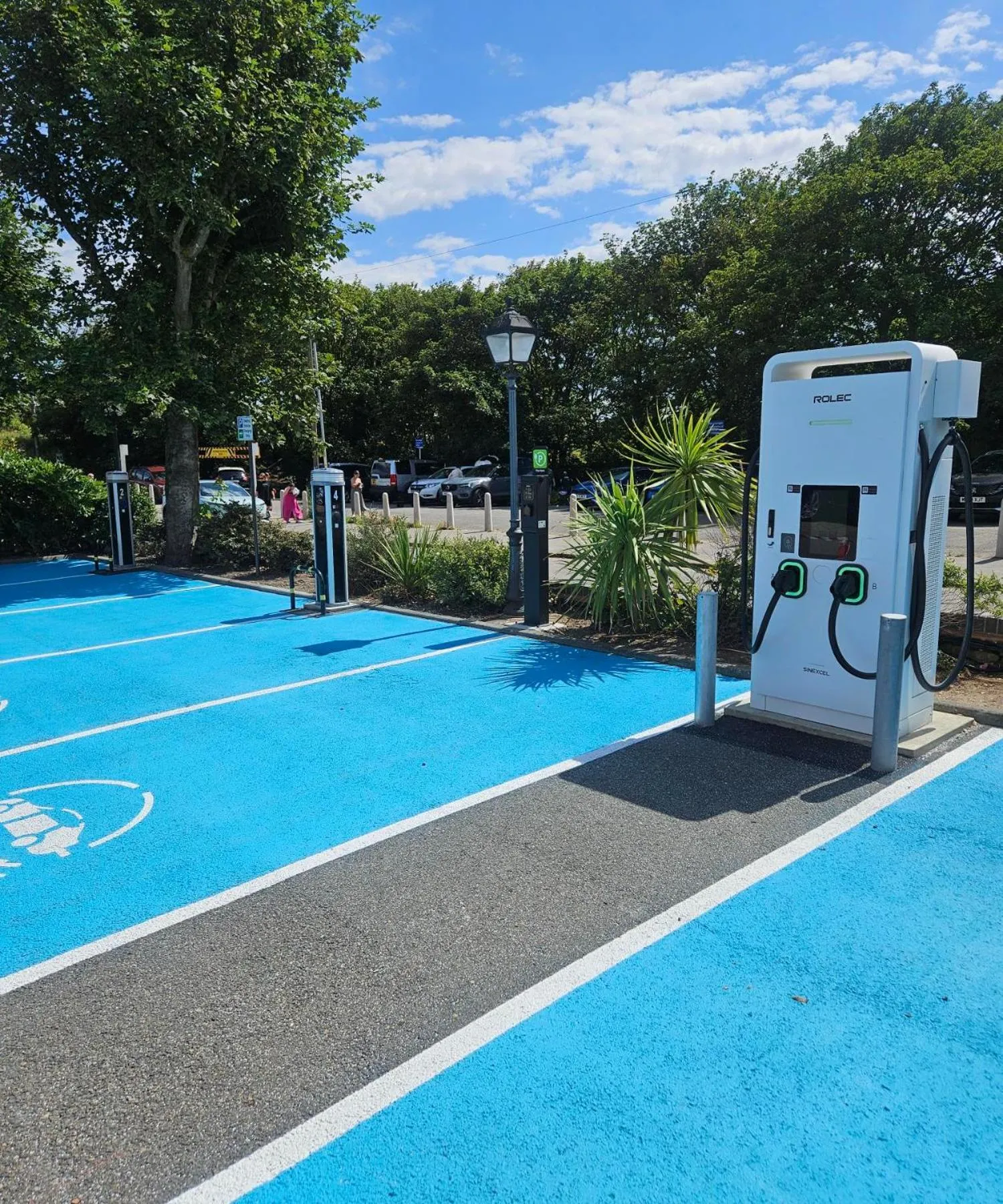 Parking in North Shore Hotel