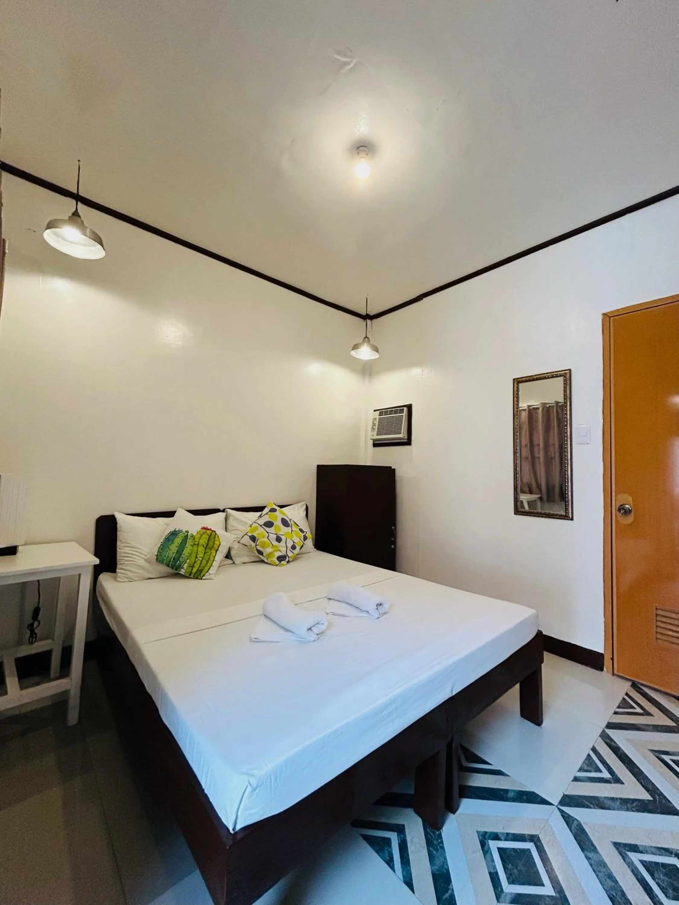 Bed in Anaya Inn and Restobar