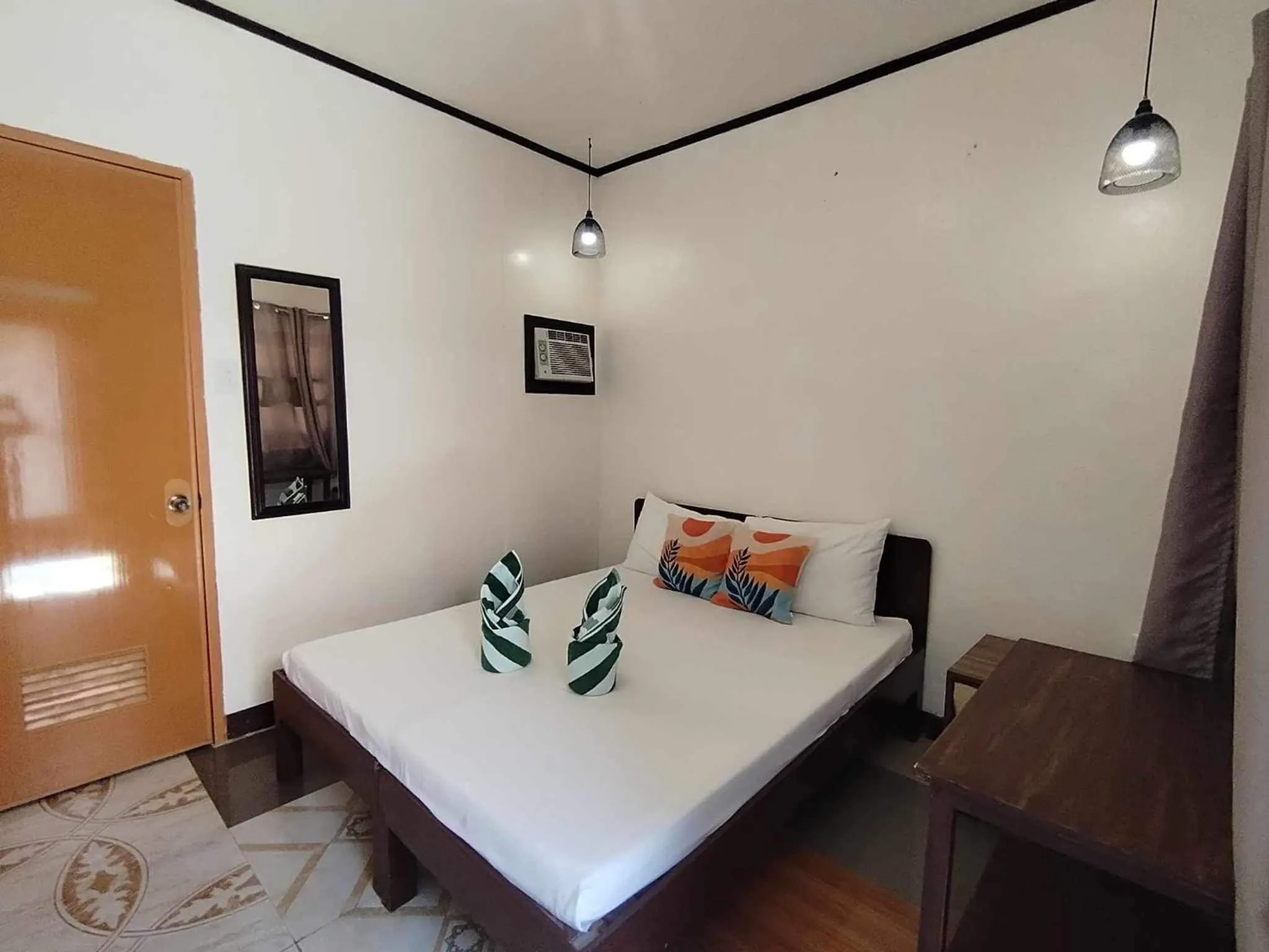 Bedroom, Bed in Anaya Inn and Restobar