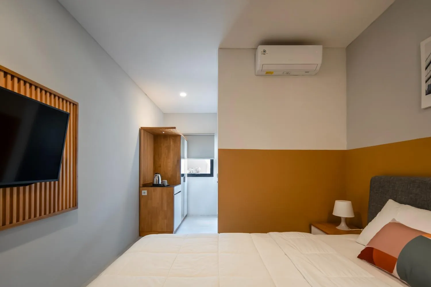 Bedroom, Bed in Cove Urbanier