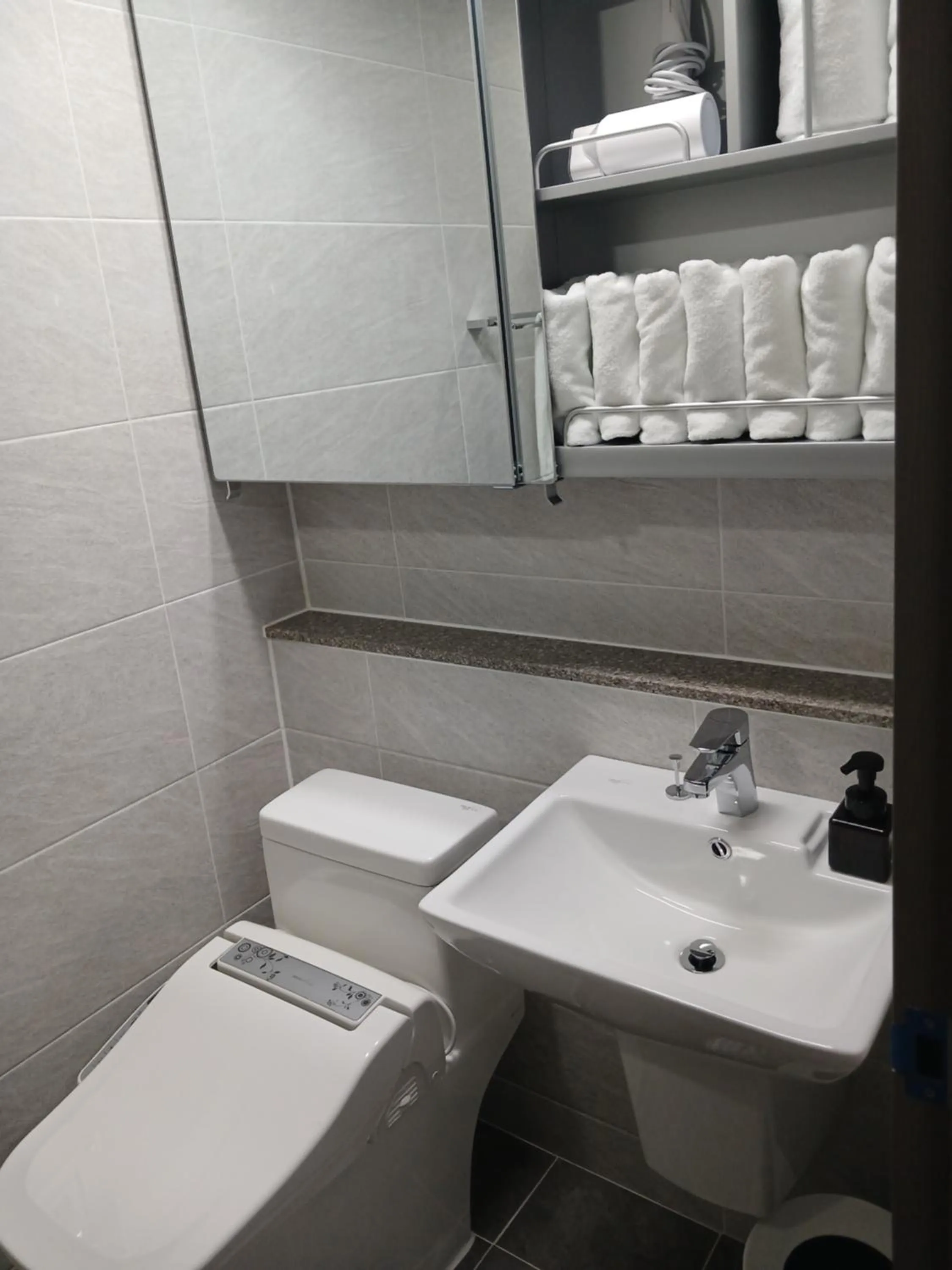 Toilet in INN-The City MyeongDong