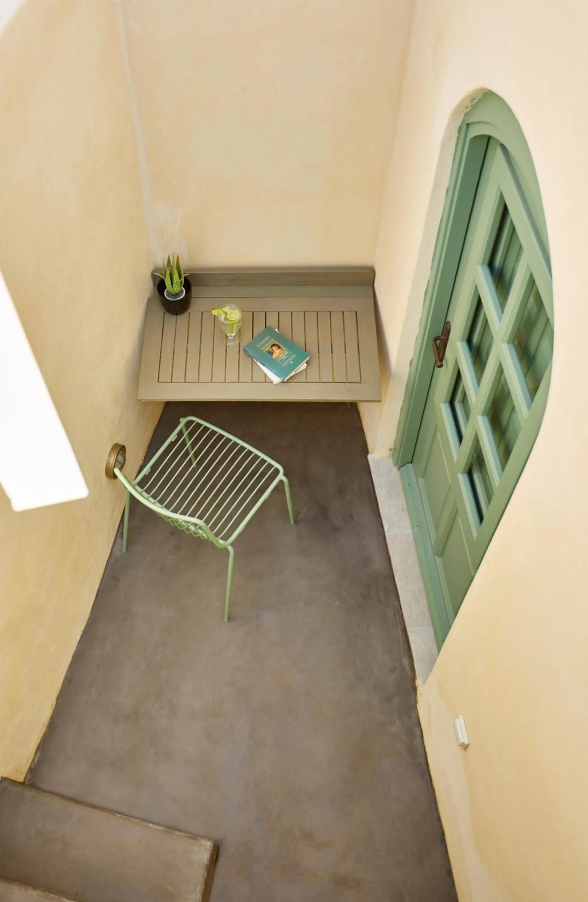 Facade/entrance in Yellow Orchid Cycladic House