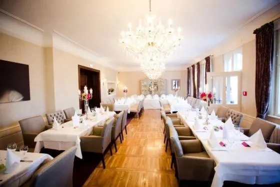 Restaurant/places to eat in Schloss Krugsdorf Golf & Hotel