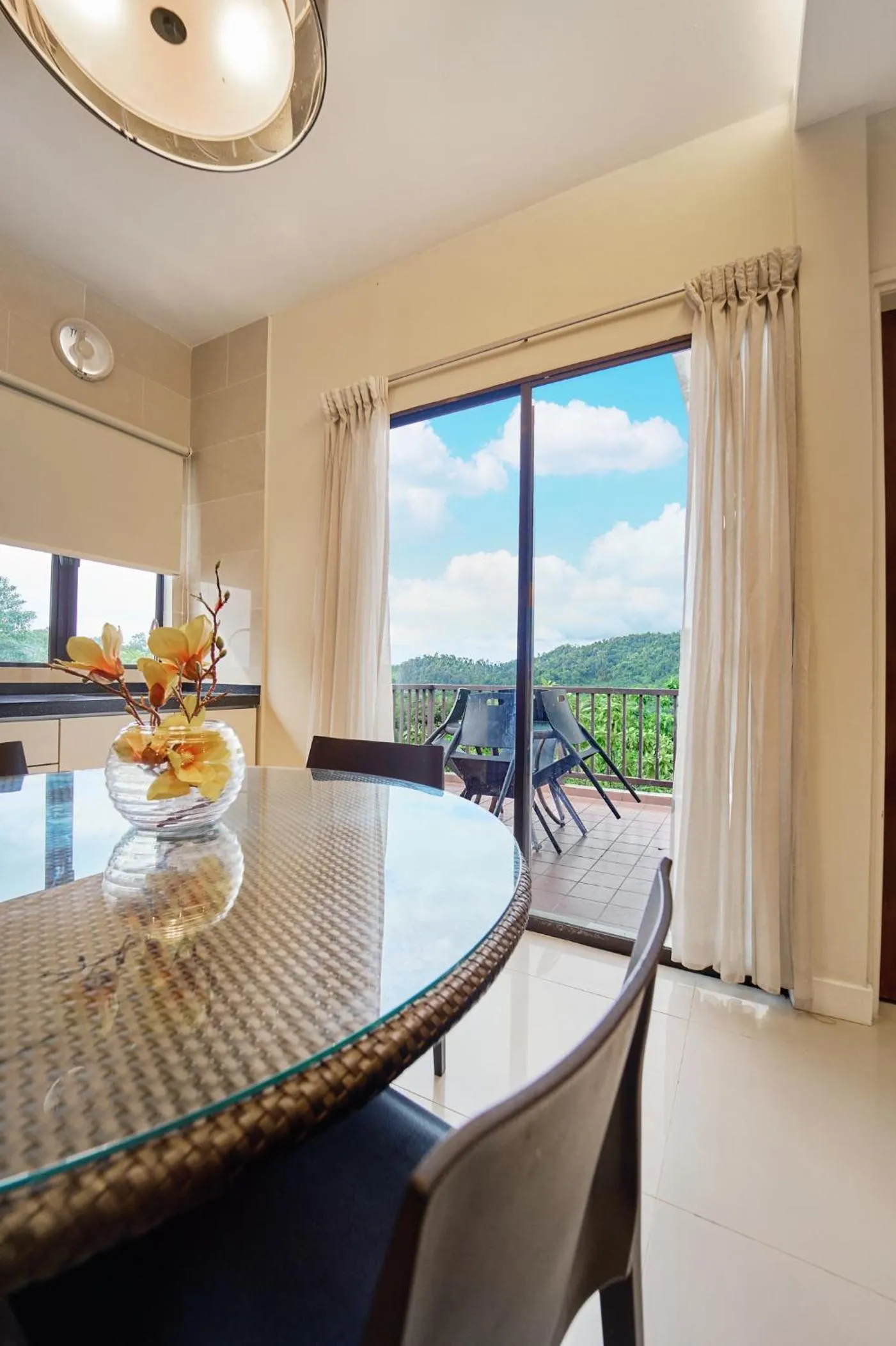 Dining area in SGI Vacation Club Villa @ Damai Laut Holiday Resort