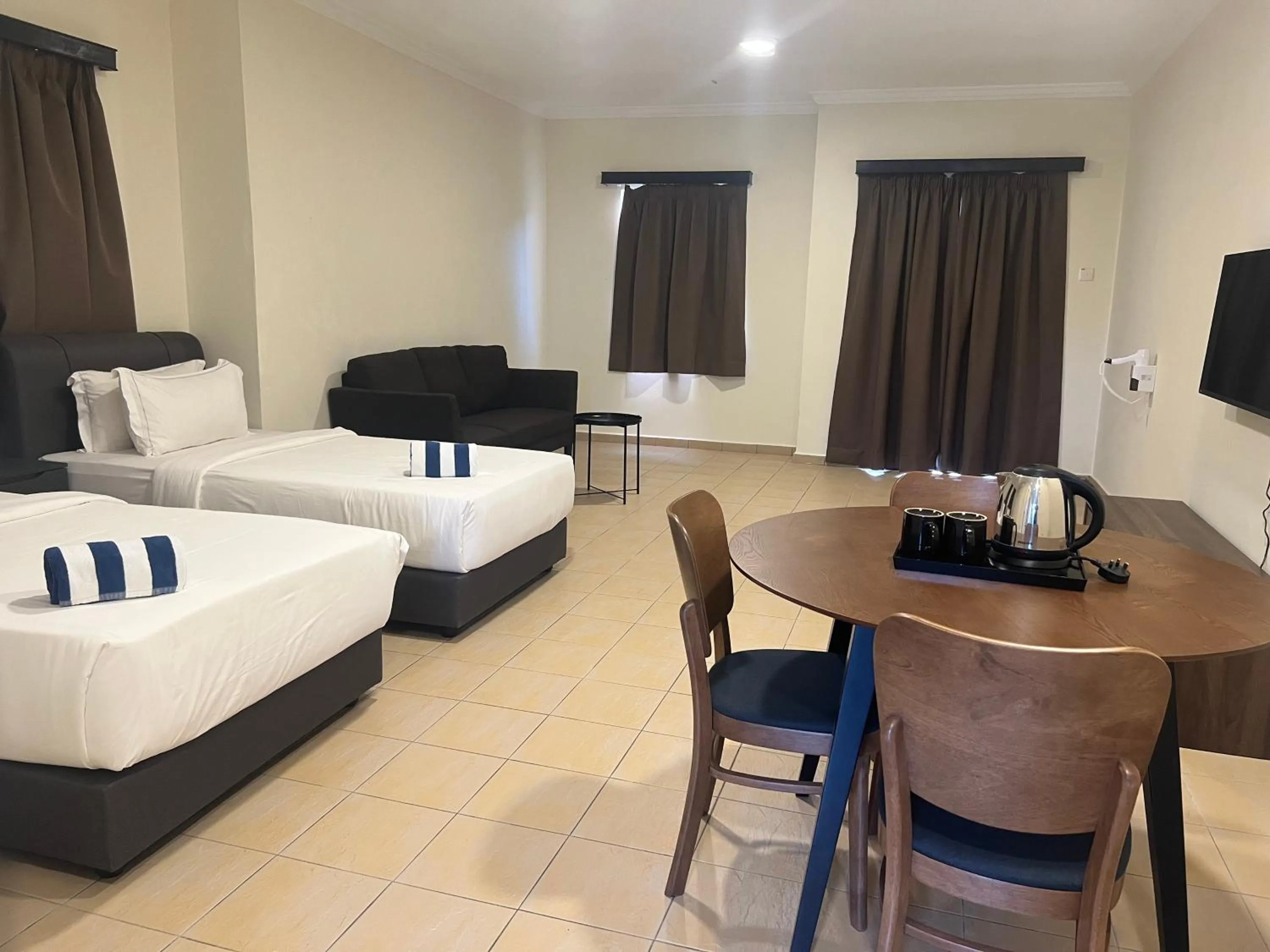 Living room, Bed in SGI Vacation Club Villa @ Damai Laut Holiday Resort