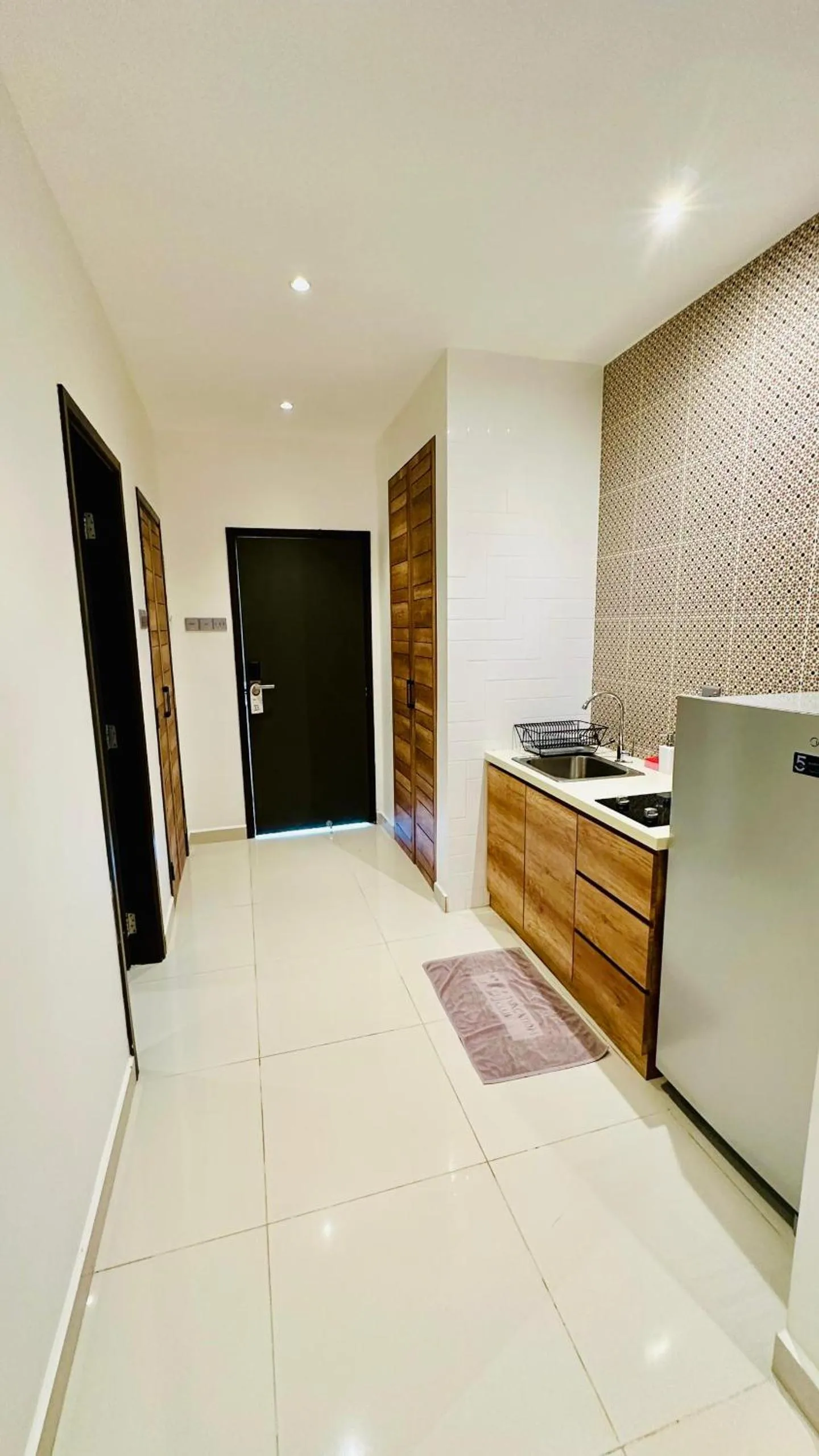 Kitchen or kitchenette in SGI Vacation Club Villa @ Damai Laut Holiday Resort