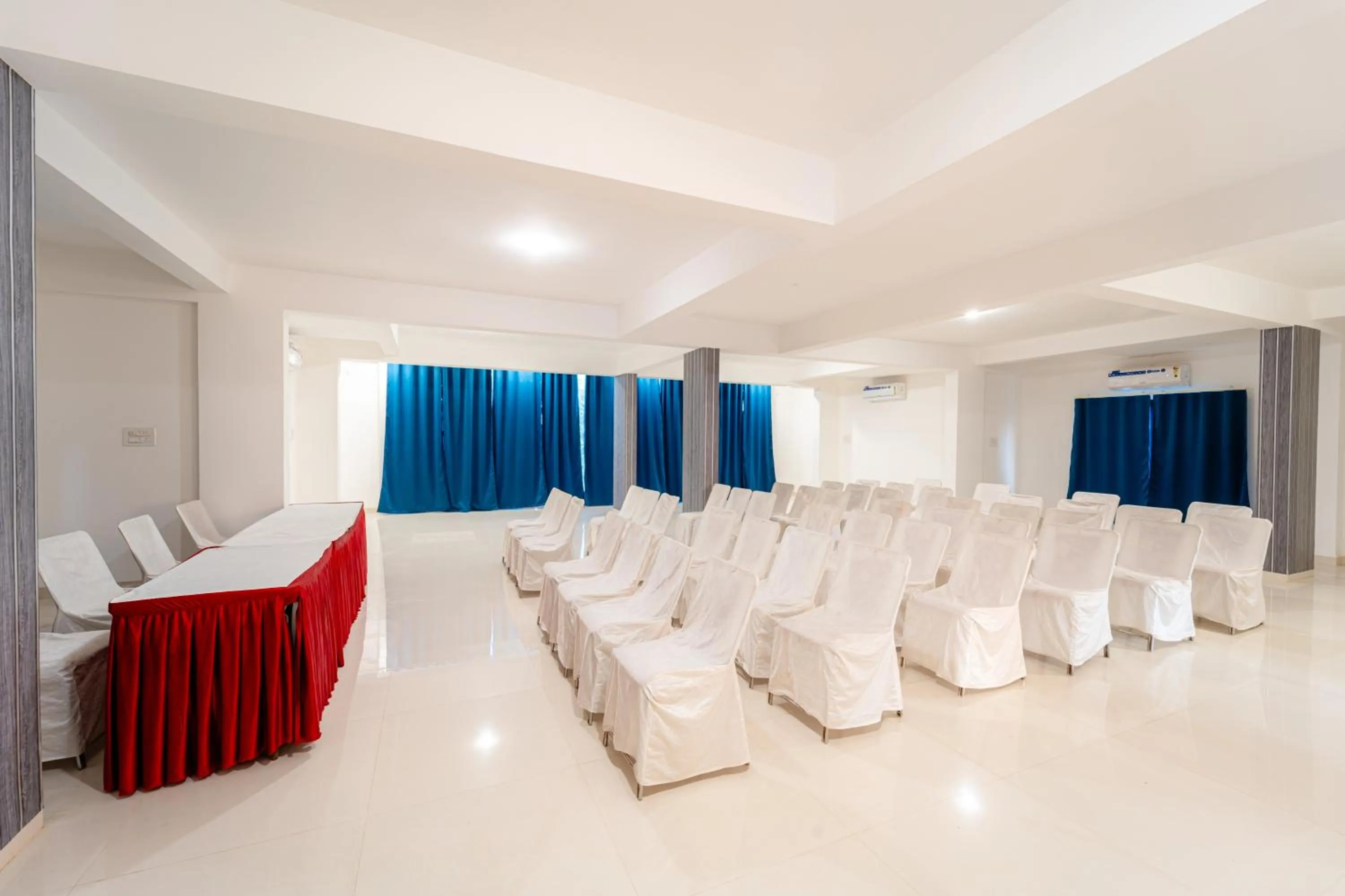 Banquet/Function facilities in Treebo Pure Earth Stay, Vijay Nagar
