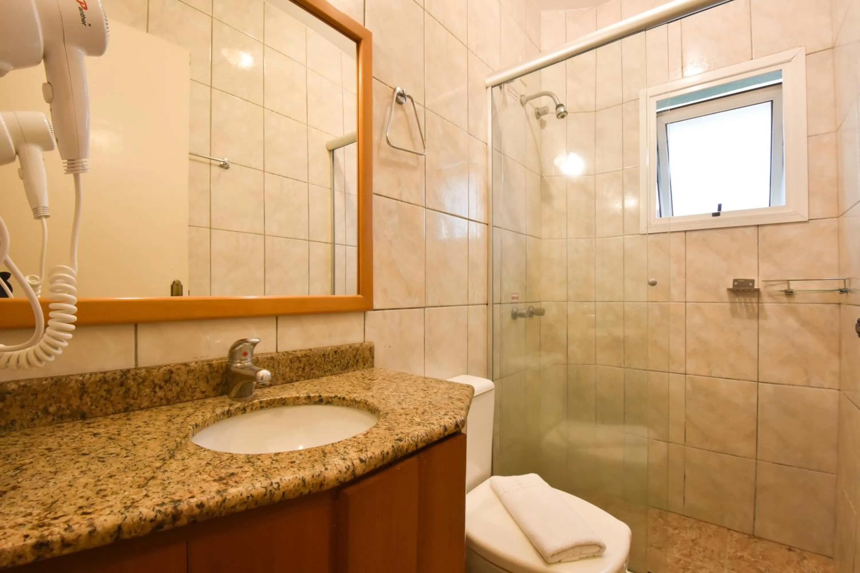 Shower in Pousada Stillo Gramado Via Serena