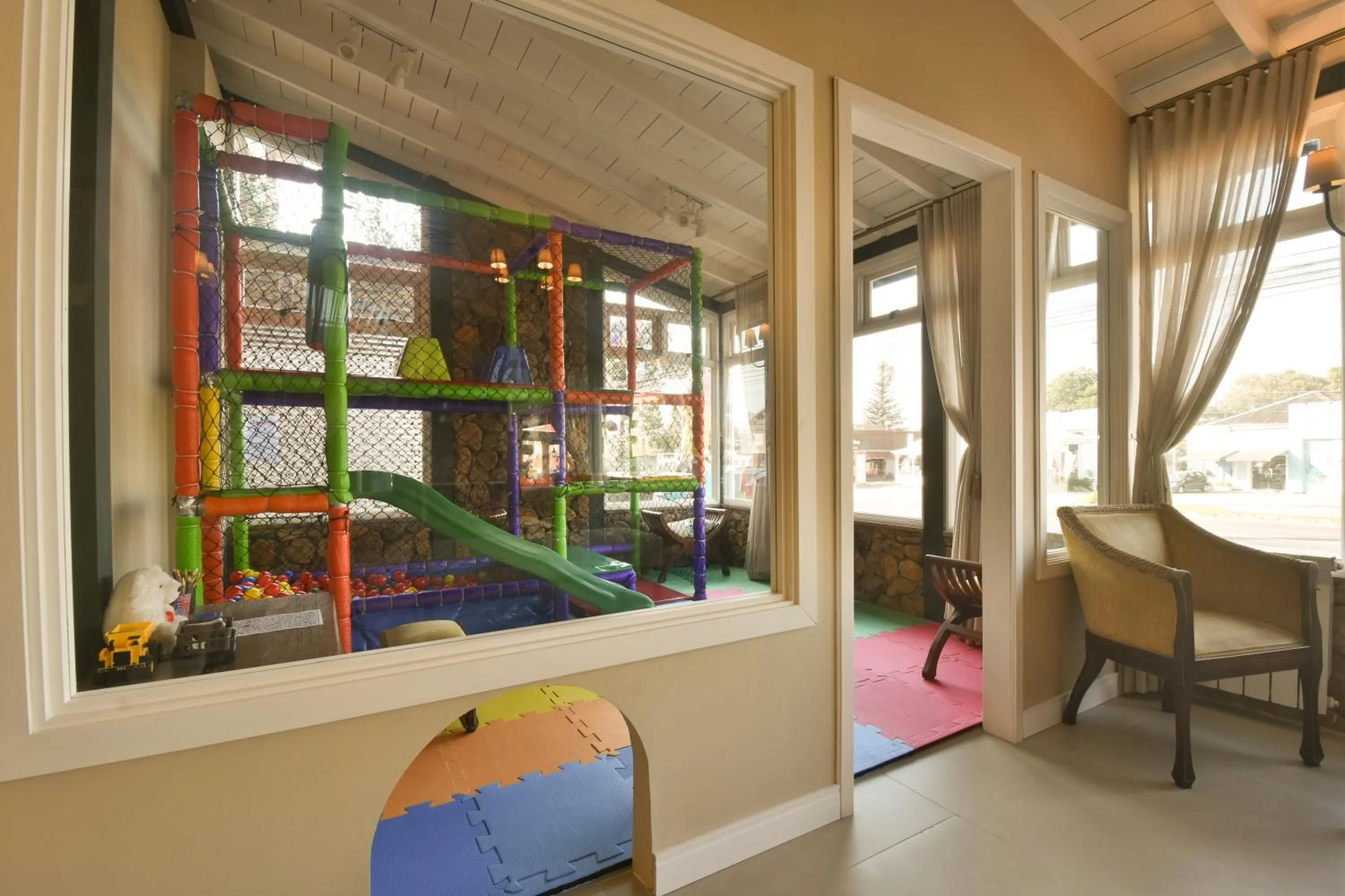 Children play ground in Pousada Stillo Gramado Via Serena