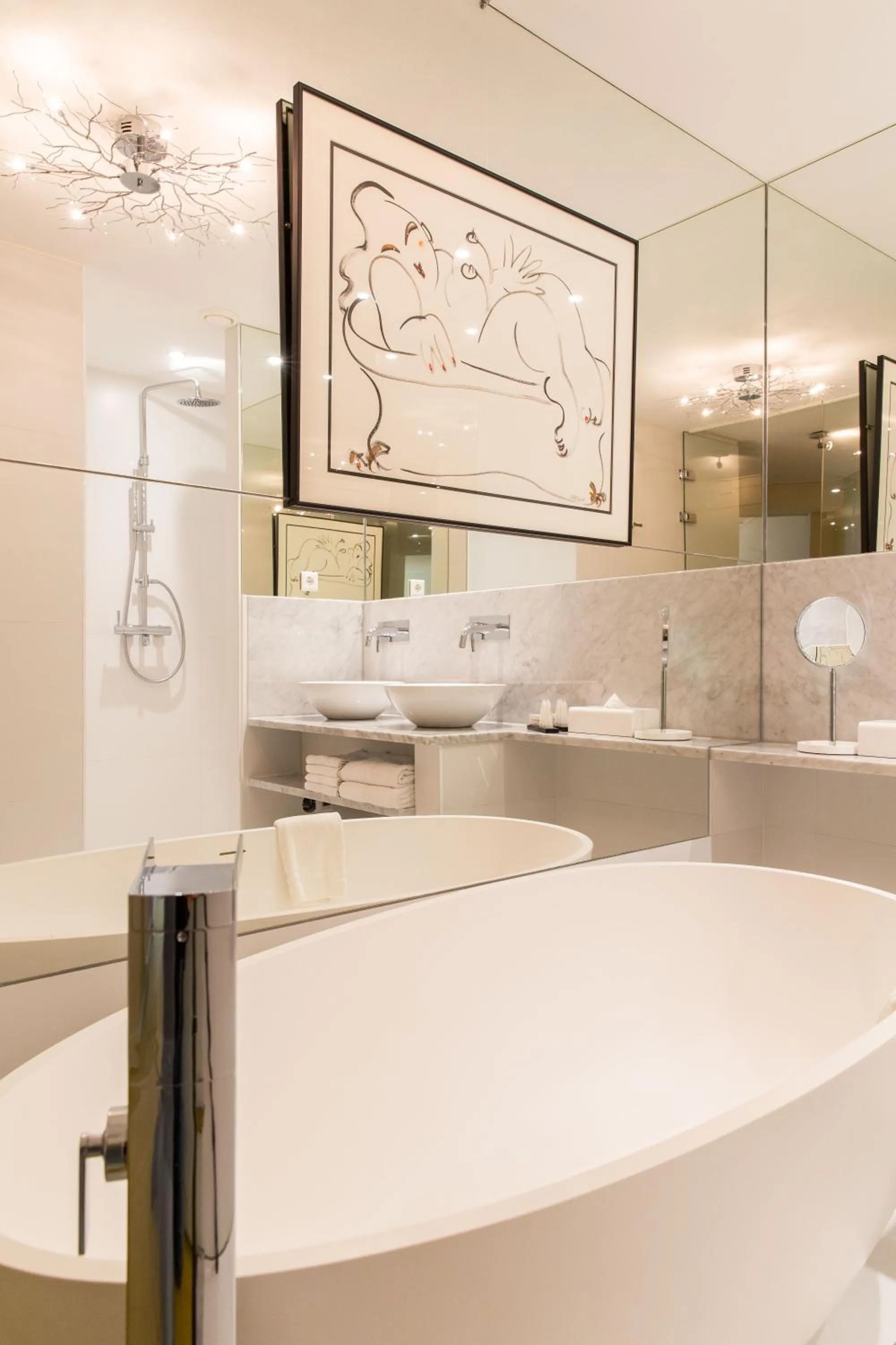 Bathroom in Restaurant Hotel Merlet