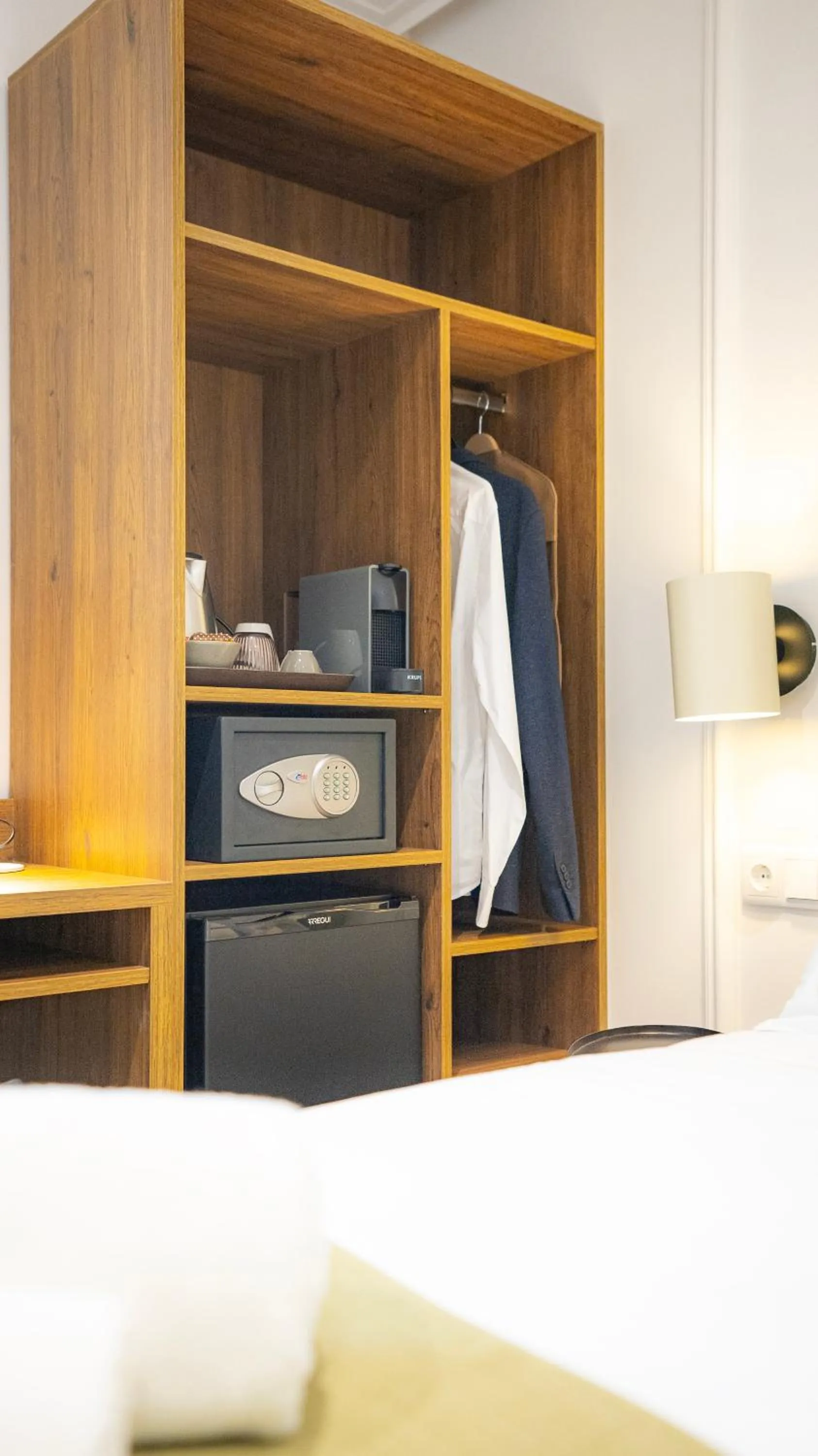 minibar, Bed in Casa Pince