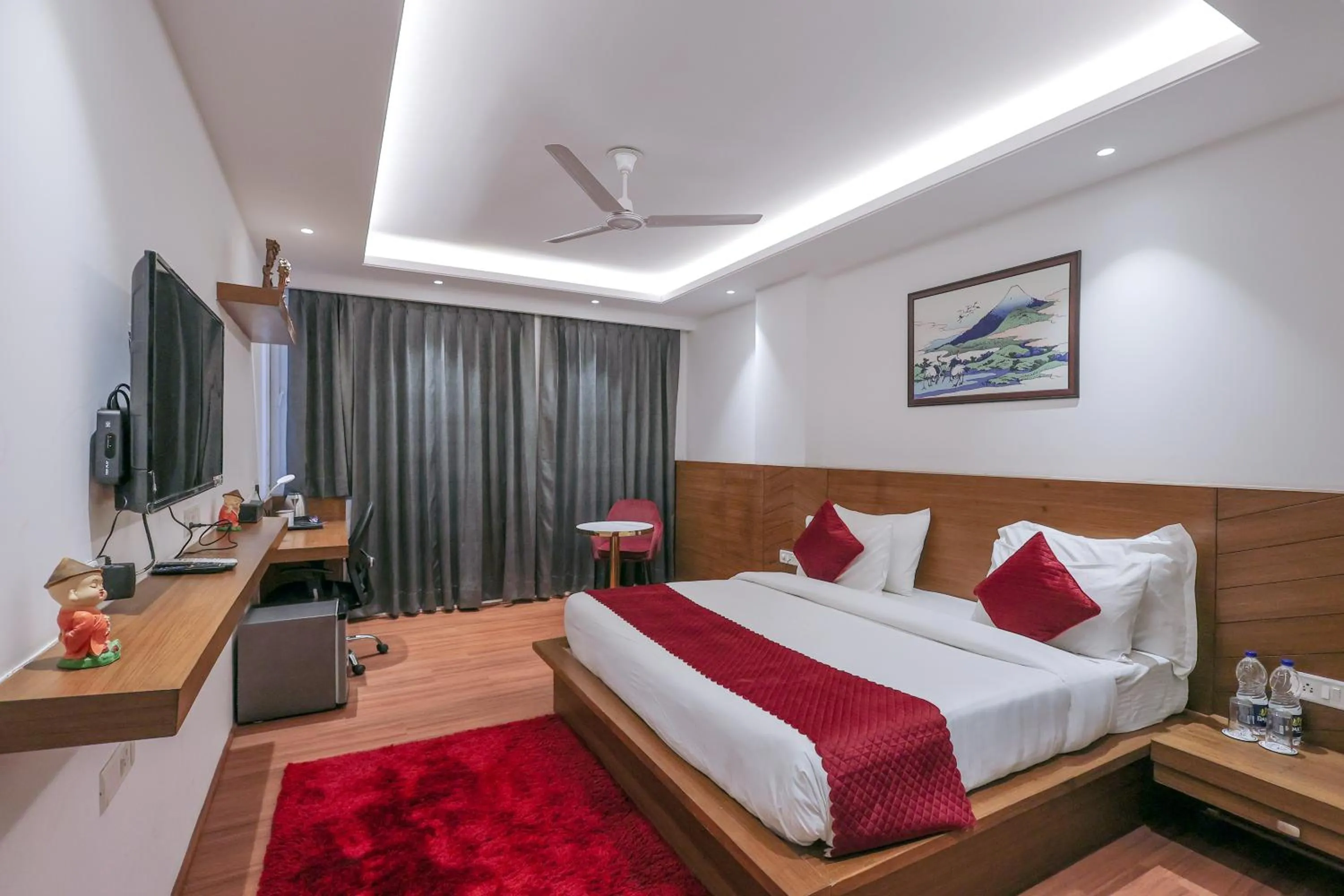 Photo of the whole room, Bed in Nikko Premier - Near Medanta Hospital
