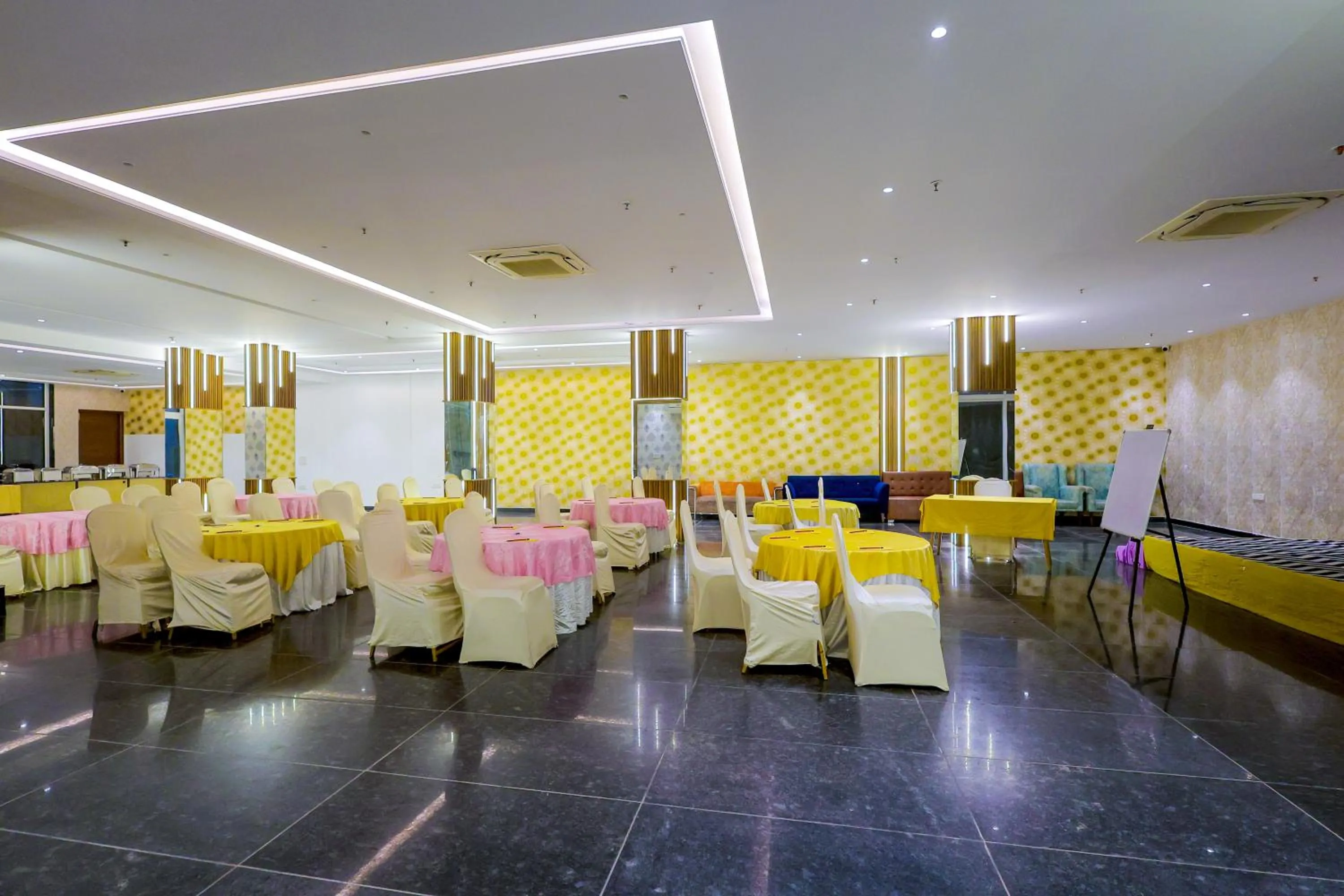 Banquet/Function facilities in Nikko Premier - Near Medanta Hospital