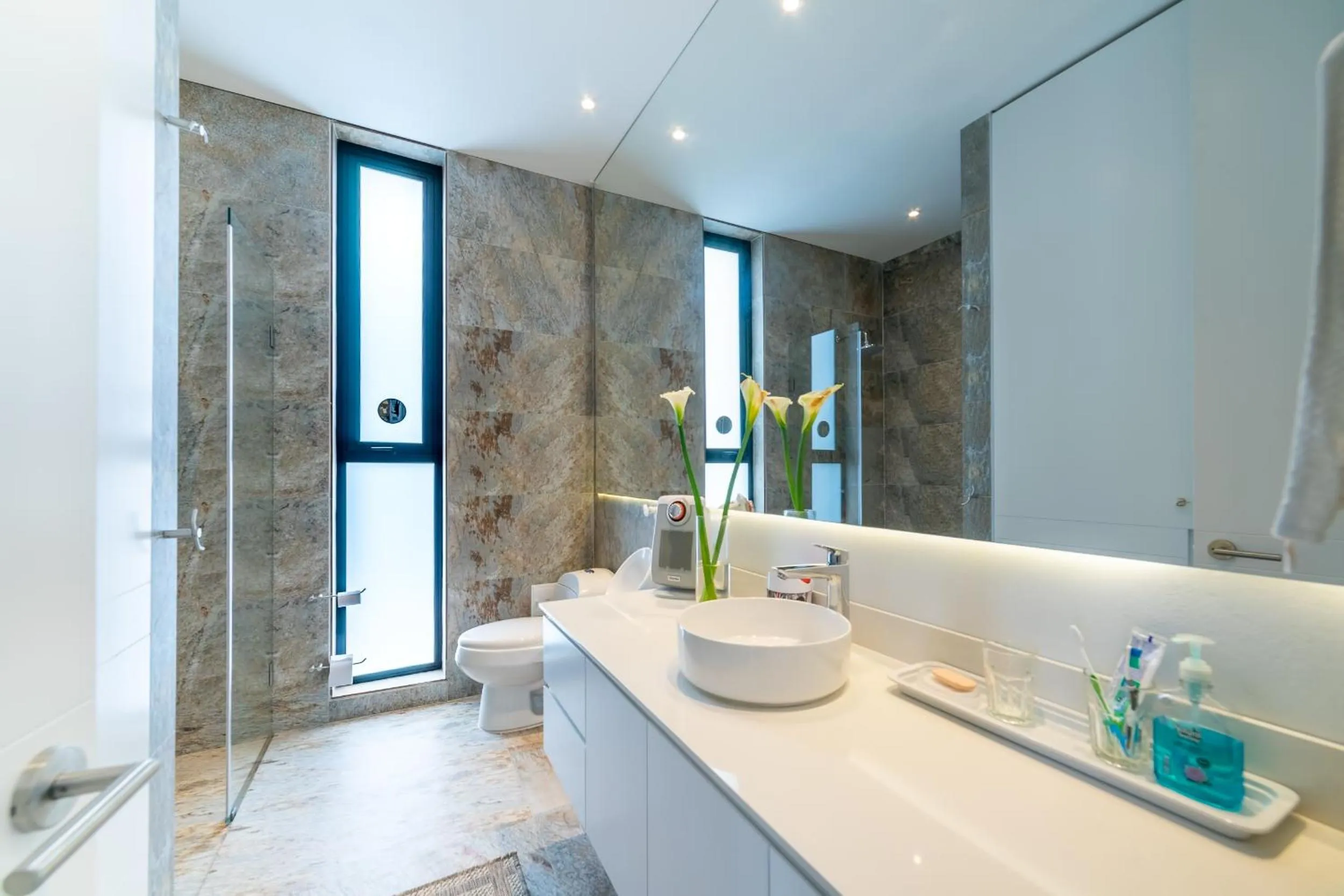 Bathroom in Canvas By Wynwood House